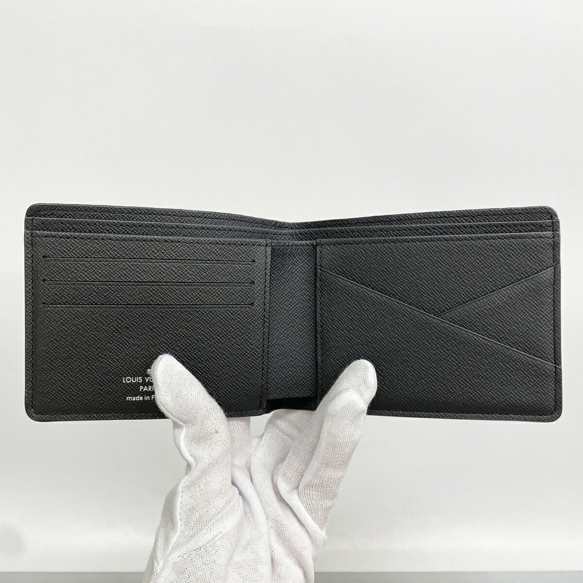 Louis Vuitton Black Bill Wallet (Bi-Fold) (Pre-Owned)
