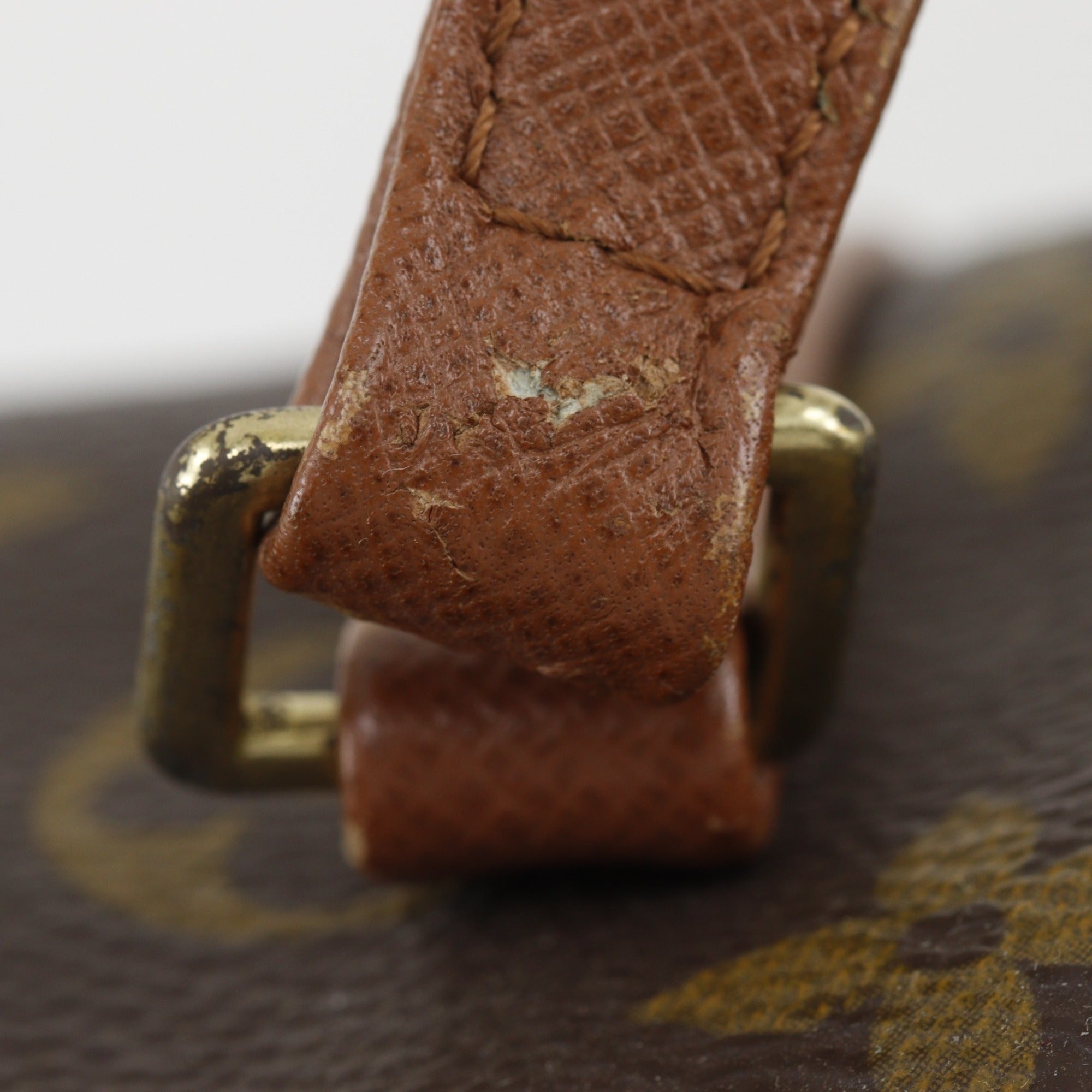 Louis Vuitton Brown Monogram Monogram Handbag (Pre-Owned)