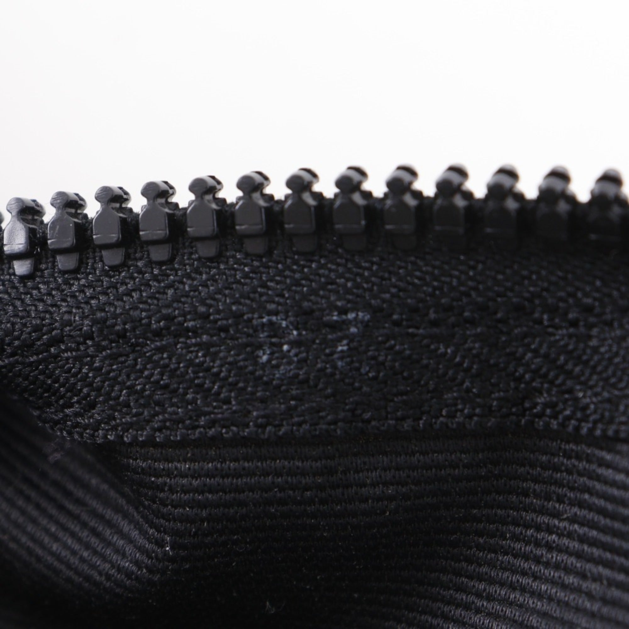 Fendi Black Nylon Canvas Handbag (Pre-Owned)