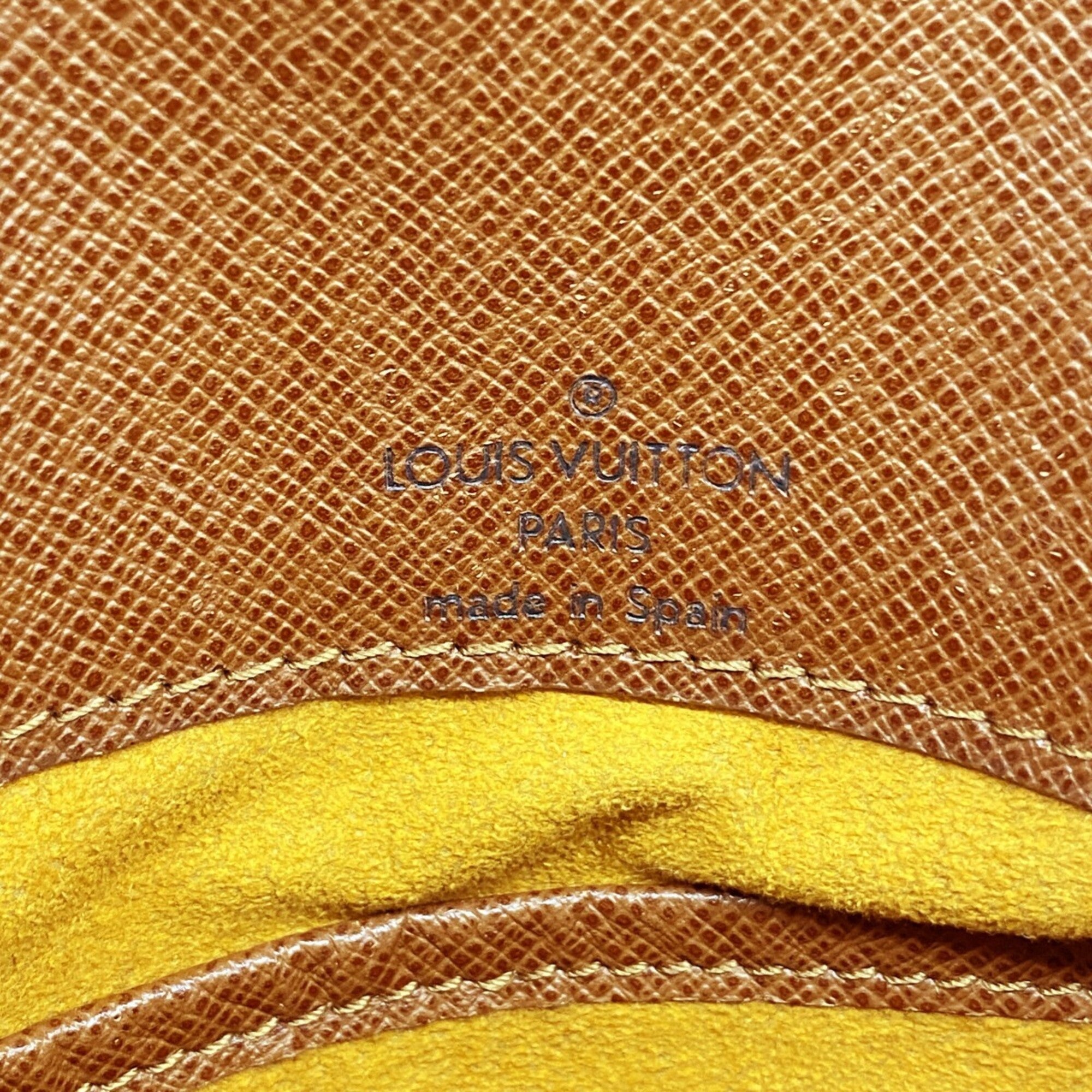 Louis Vuitton Brown Shoulder Bag (Pre-Owned)
