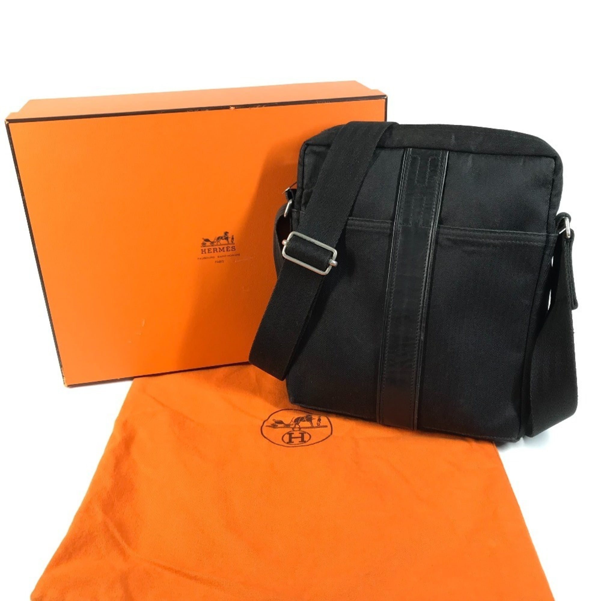 Hermes Black Cotton Pochette Shoulder Bag (Pre-Owned)