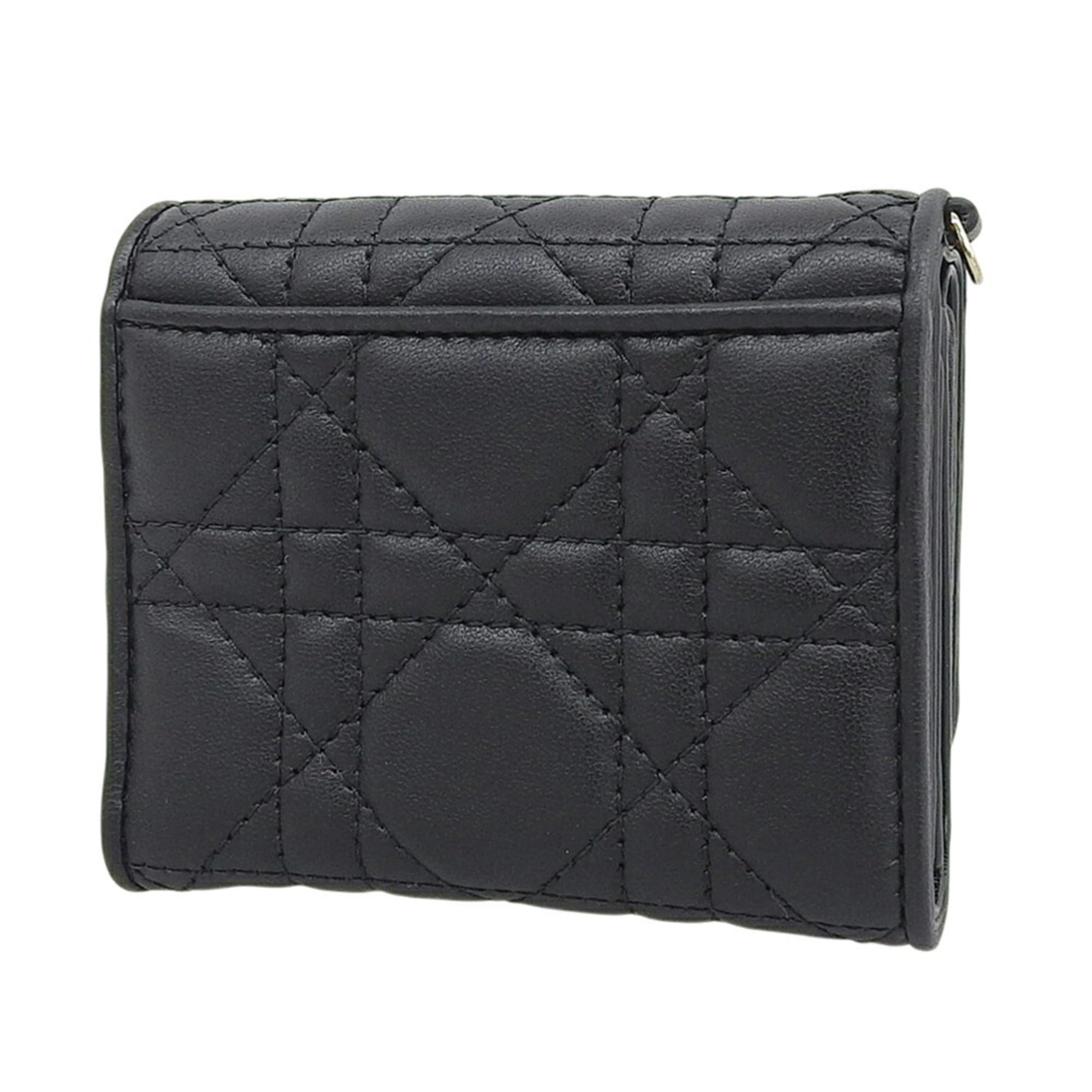 Christian Dior Black Leather Wallet (Tri-Fold) (Pre-Owned)