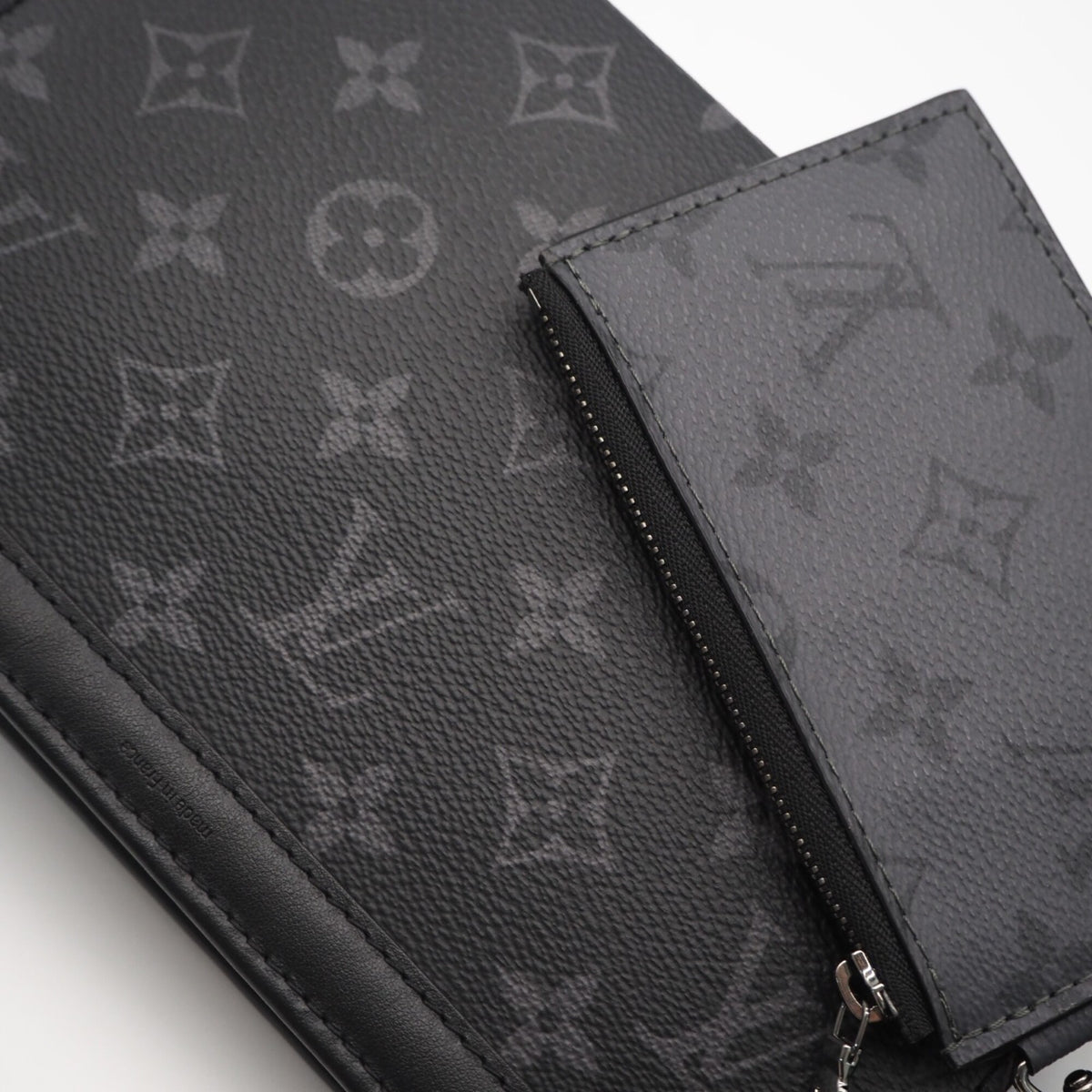 Louis Vuitton Black Coated Canvas Leather Pouch Shoulder Bag (Pre-Owned)