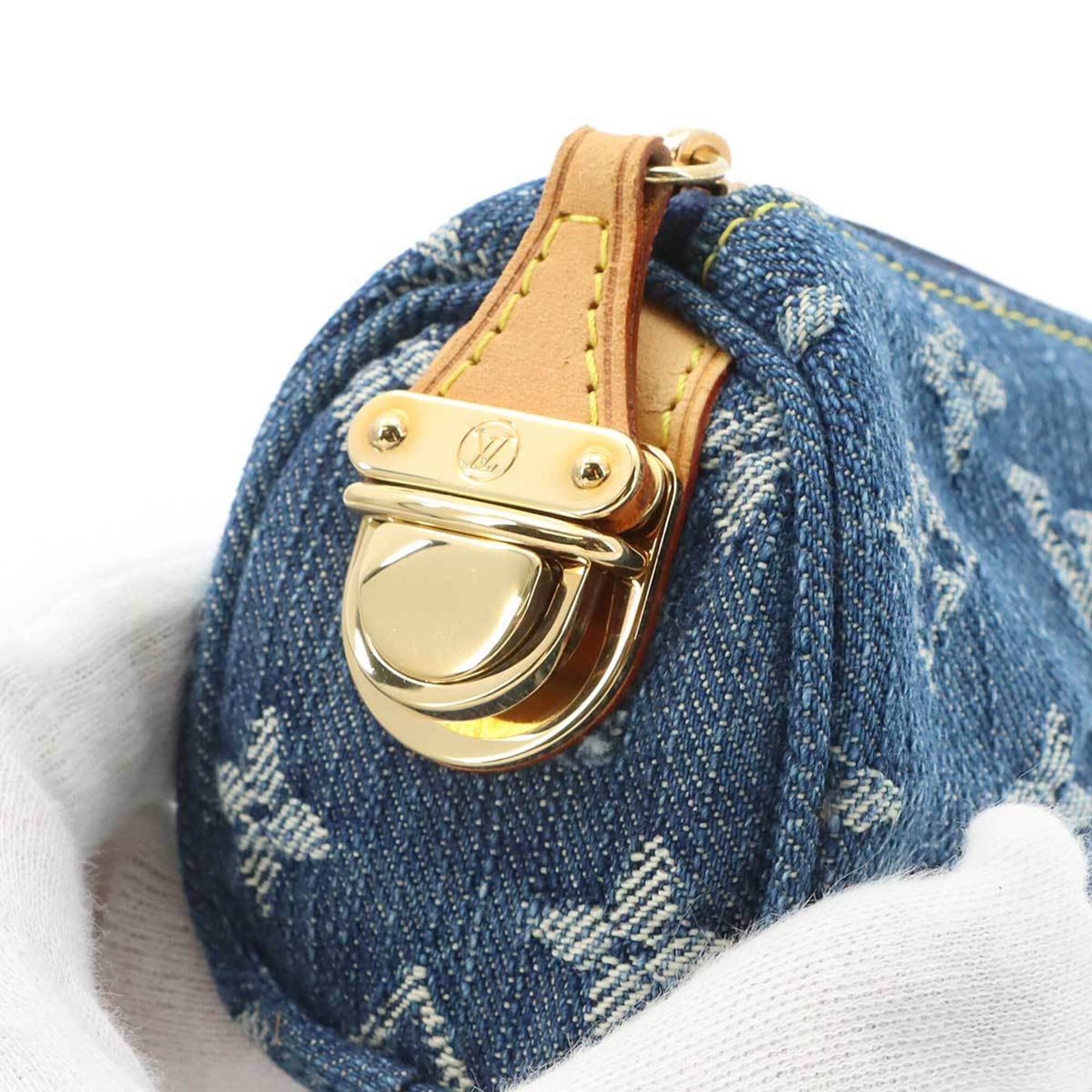 Louis Vuitton Monogram Monogram Denim Handbag Pouch (Pre-Owned)