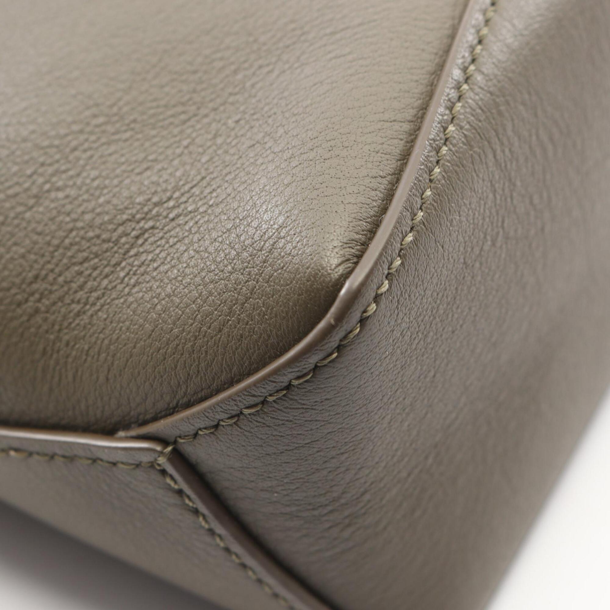 Loewe Khaki Leather Handbag (Pre-Owned)