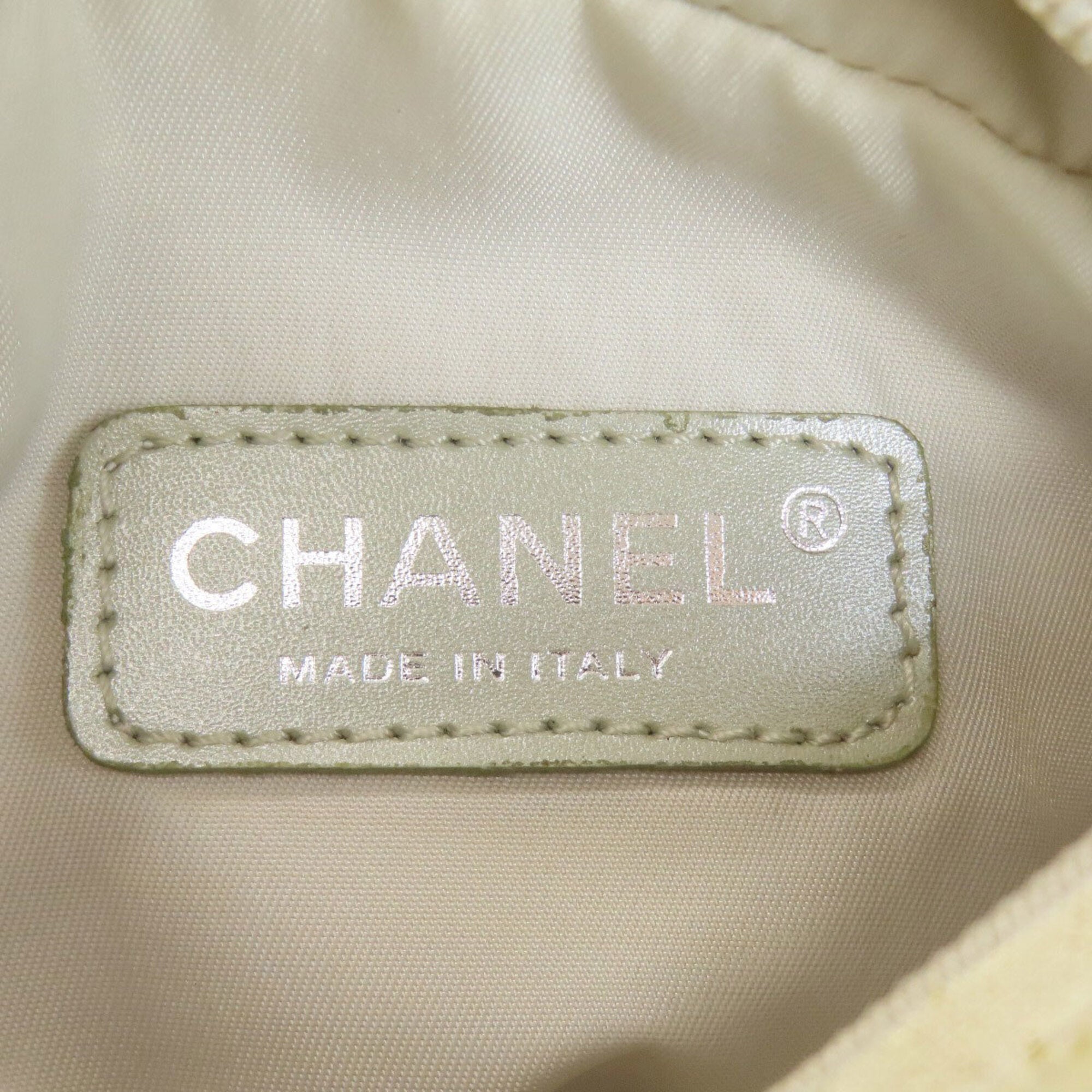 Chanel Beige Nylon Shoulder Bag (Pre-Owned)