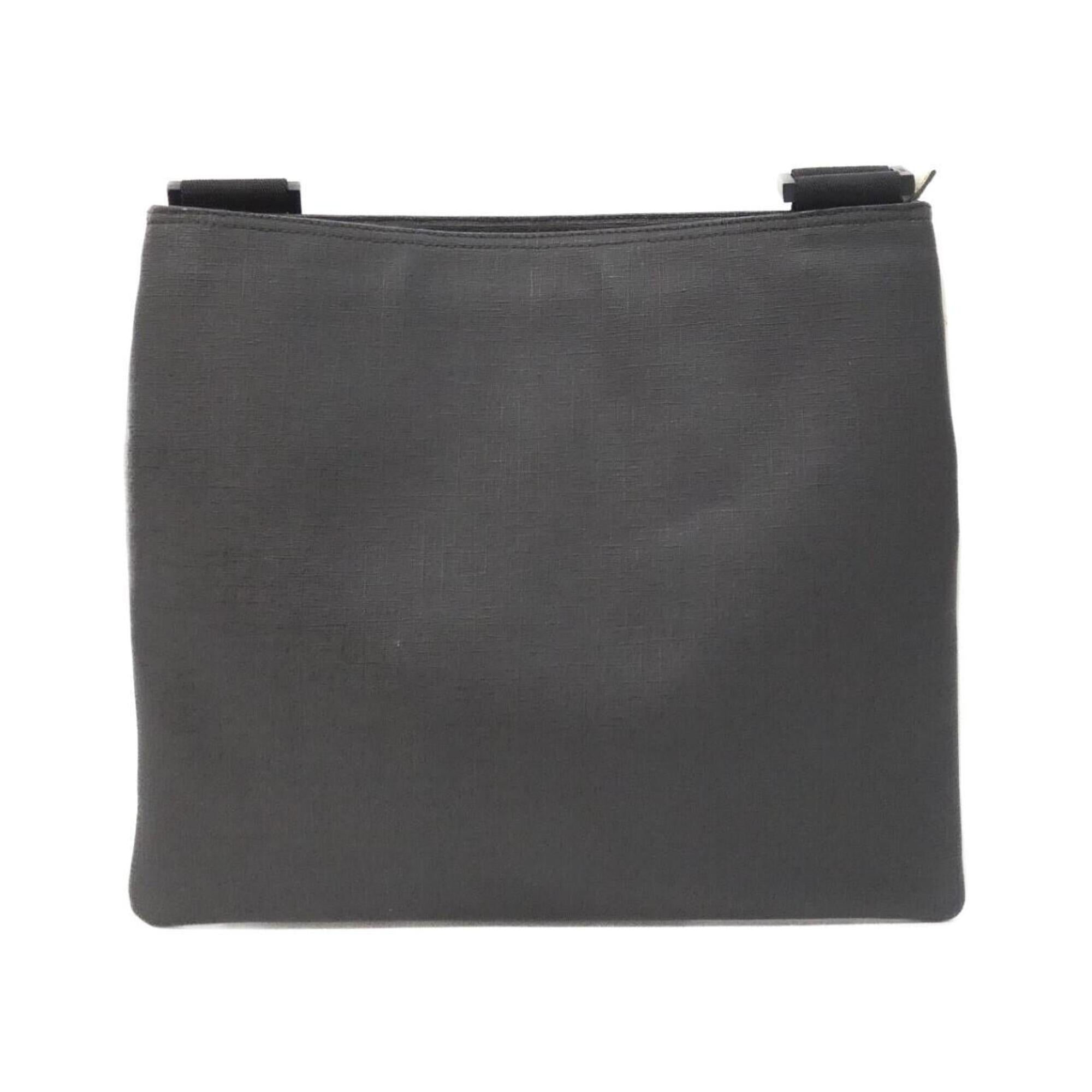 Gucci Black White Pvc Shoulder Bag (Pre-Owned)