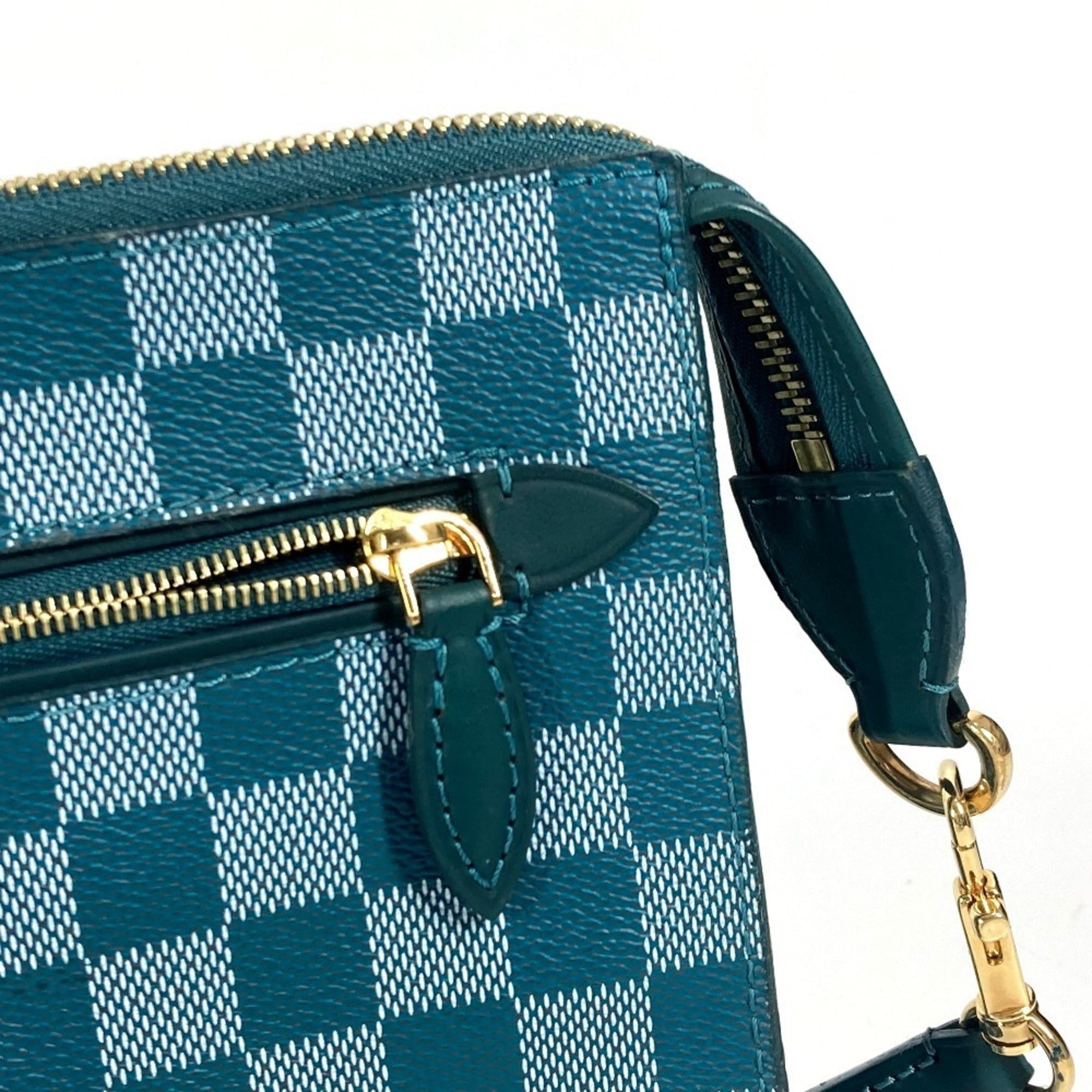 Louis Vuitton Cyan Green Pvc Leather Clutch Bag Shoulder Bag (Pre-Owned)