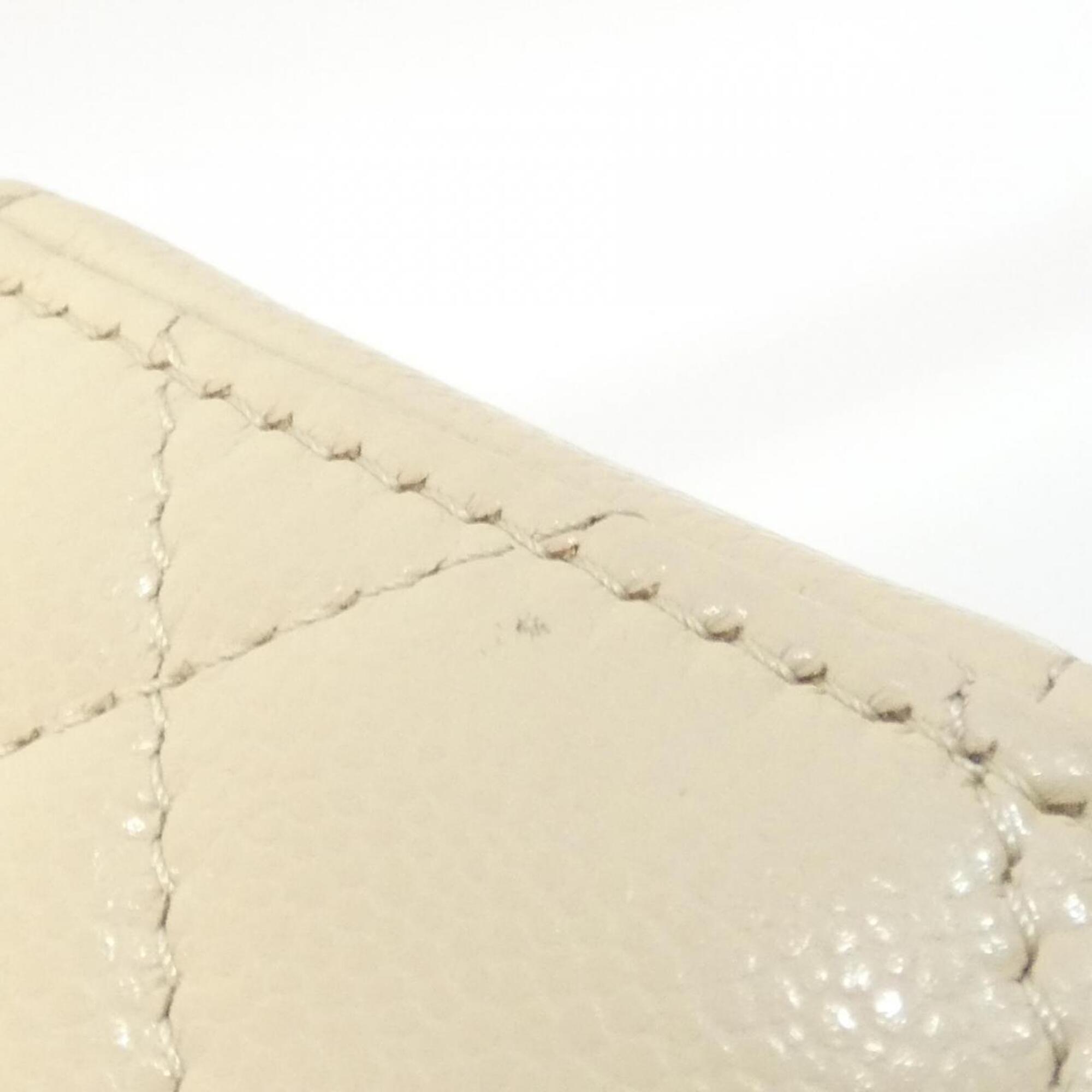 Chanel Beige Grained Calfskin Handbag (Pre-Owned)