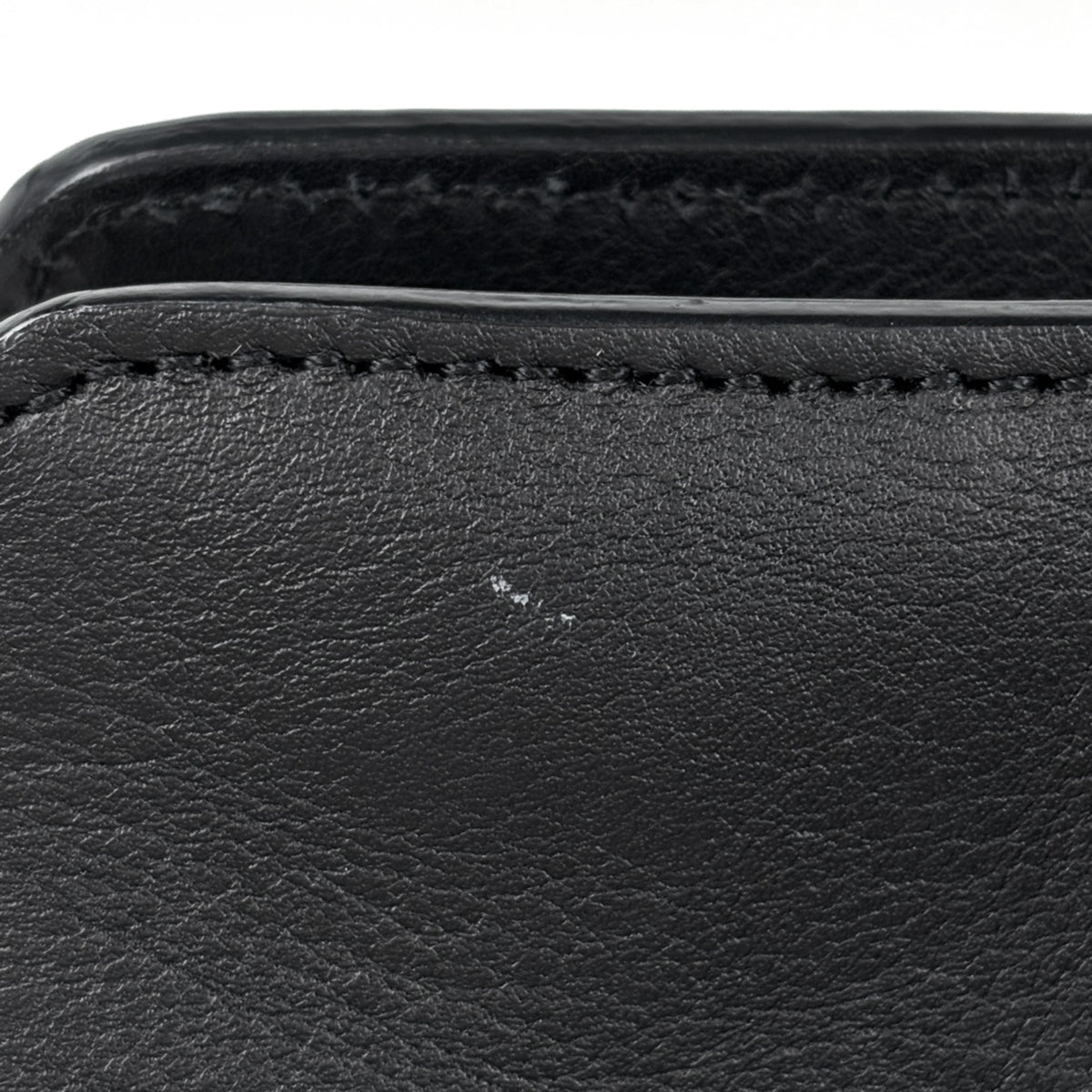 Yves Saint Laurent Black Leather Handbag (Pre-Owned)