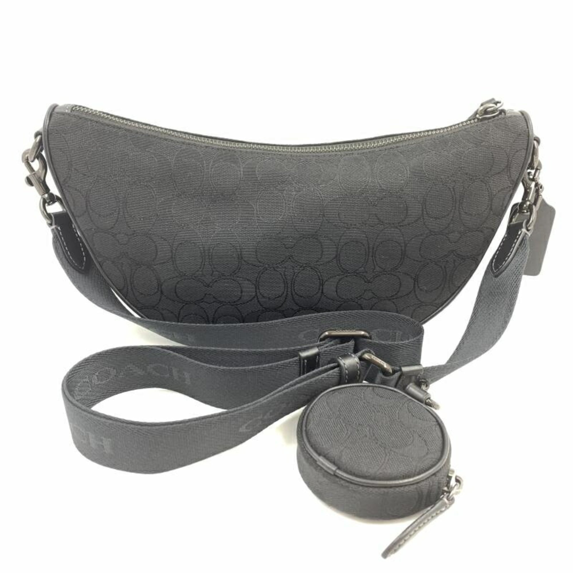 Coach Black Shoulder Bag (Pre-Owned)