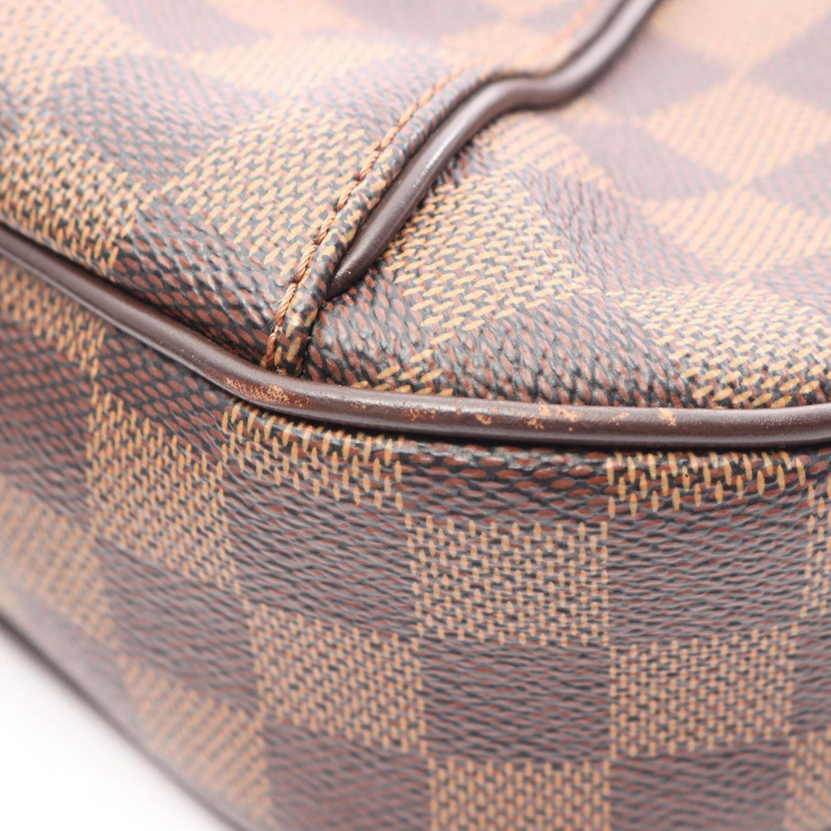 Louis Vuitton Brown Coated Canvas Leather Handbag Shoulder Bag (Pre-Owned)