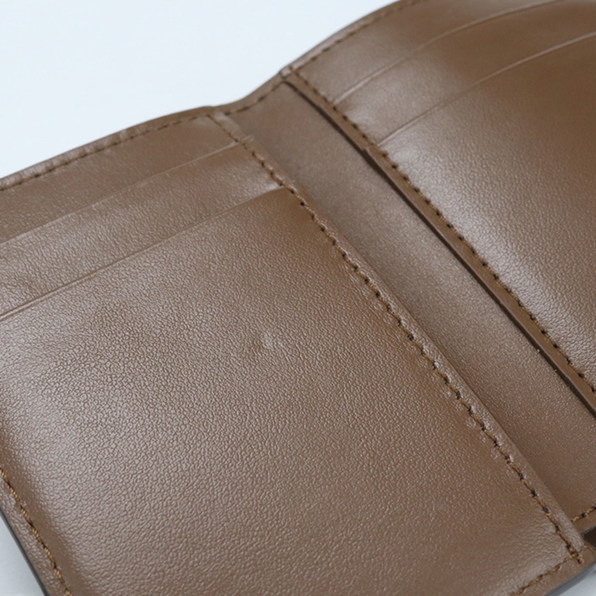 Fendi Brown Leather Wallet (Tri-Fold) (Pre-Owned)