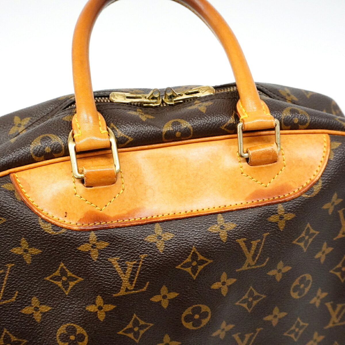 Louis Vuitton Brown Handbag (Pre-Owned)