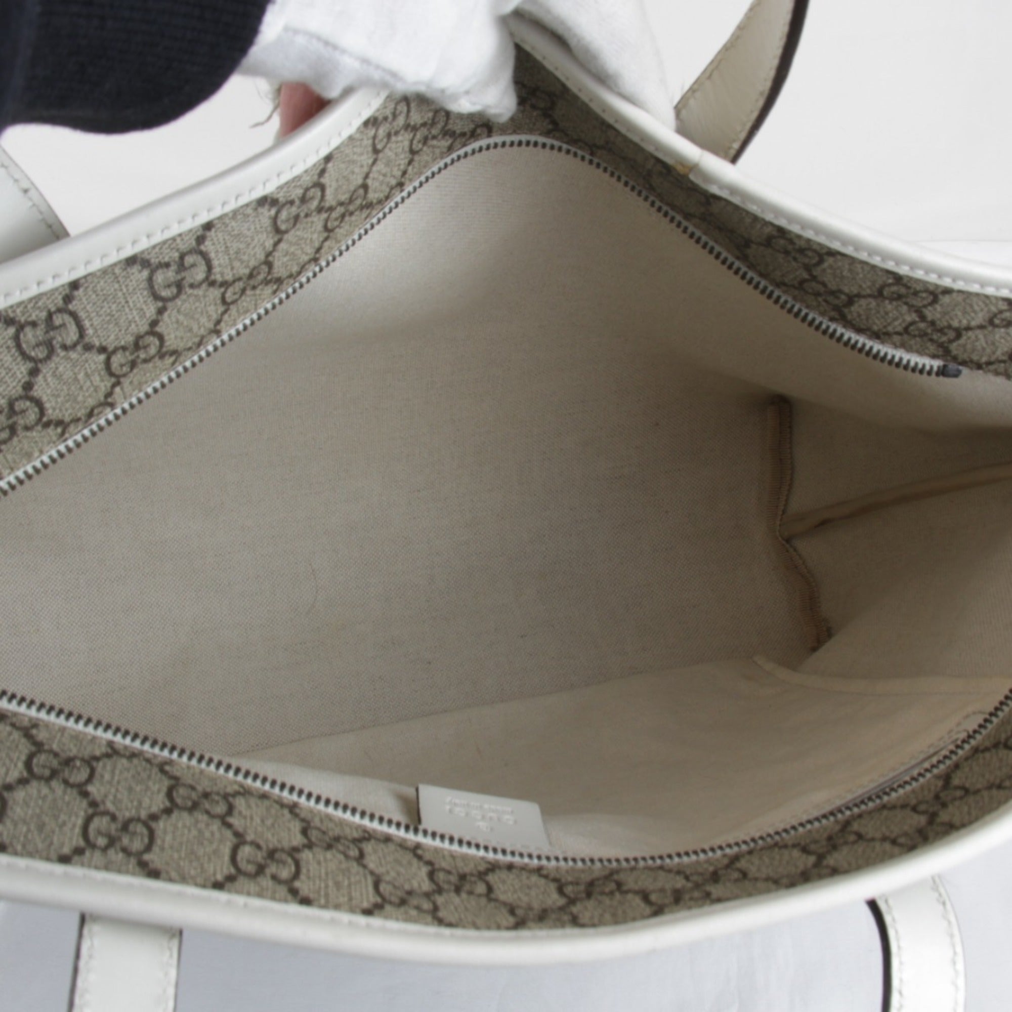 Gucci Brown Gg Supreme Tote Bag (Pre-Owned)