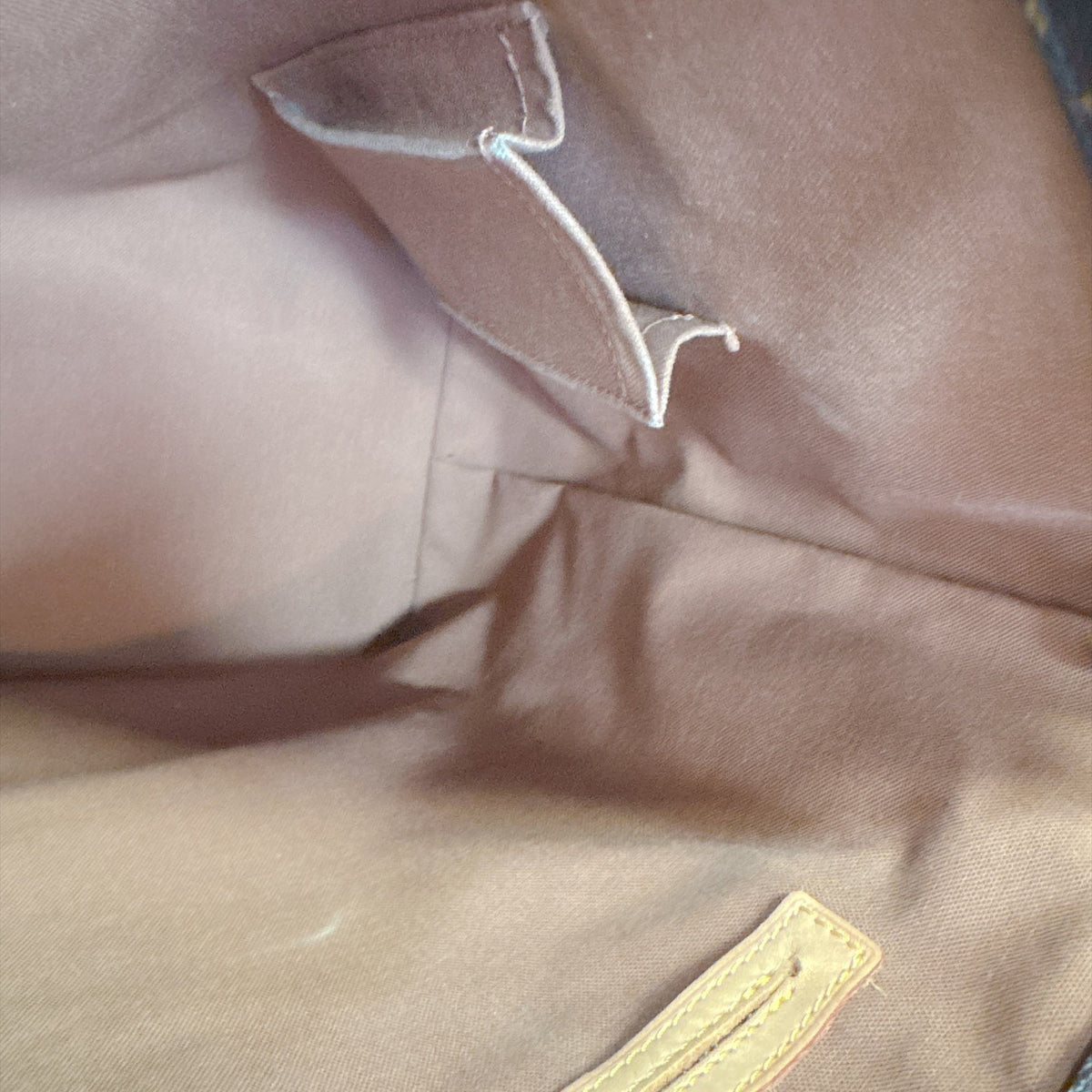 Louis Vuitton Brown Leather Tote Bag (Pre-Owned)