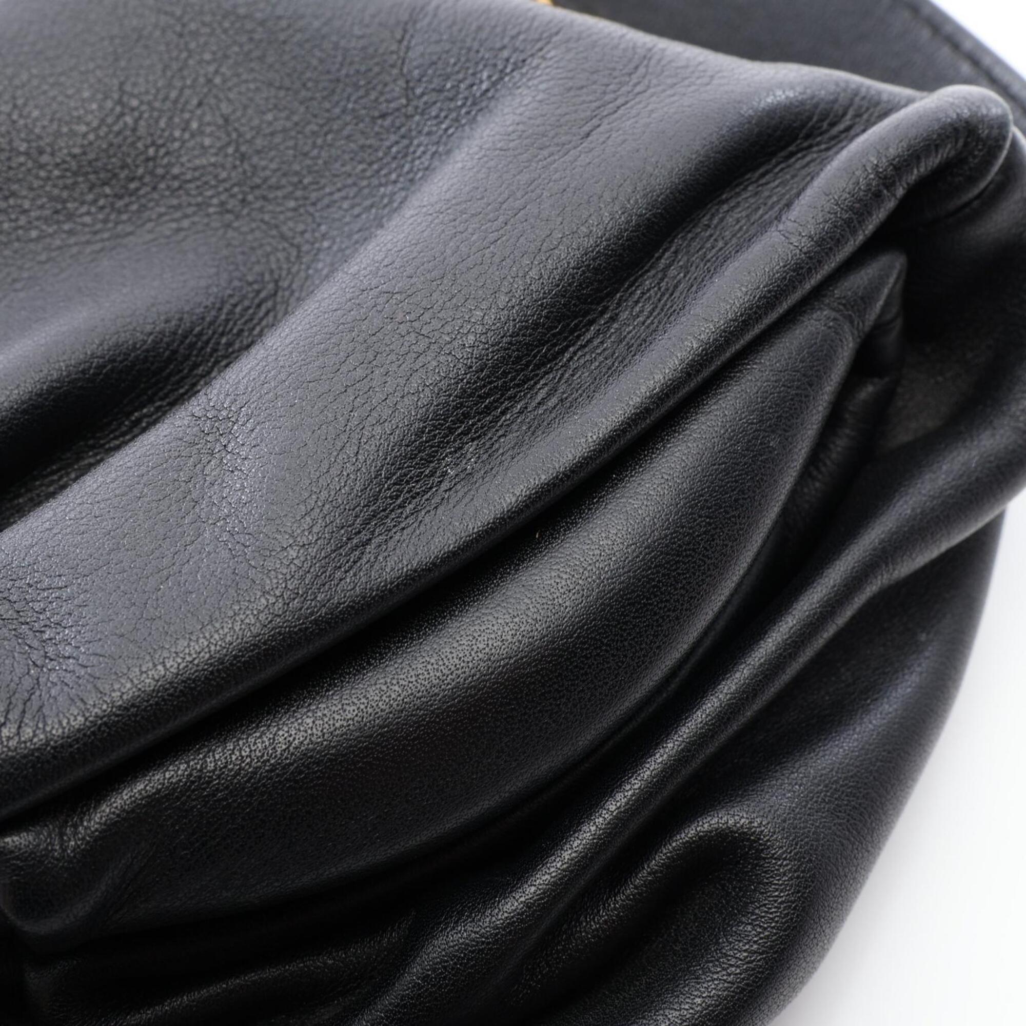 Bottega Veneta Black Leather Fanny Pack Handbag Pouch (Pre-Owned)
