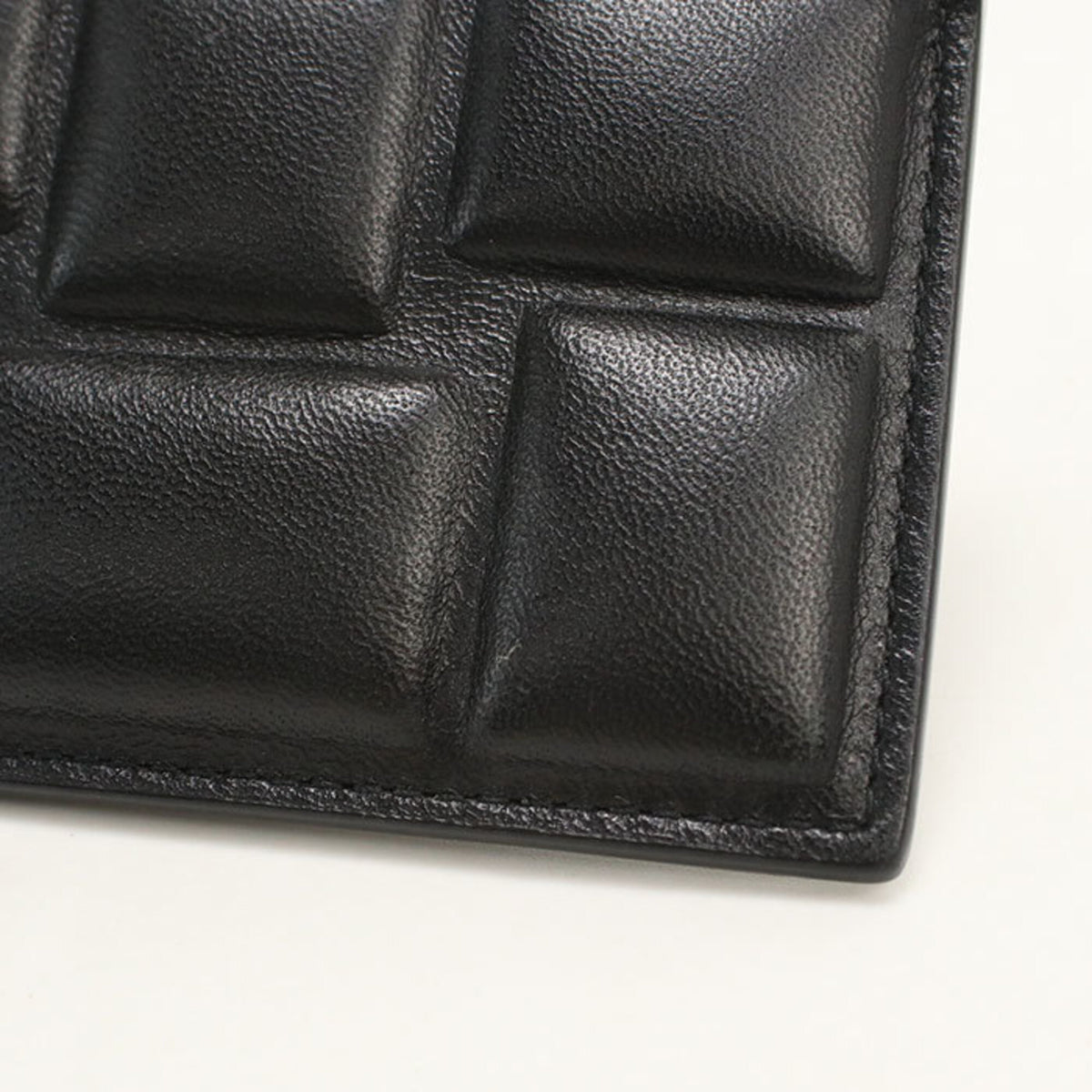 Bottega Veneta Black Leather Coin Purse/Coin Case (Pre-Owned)