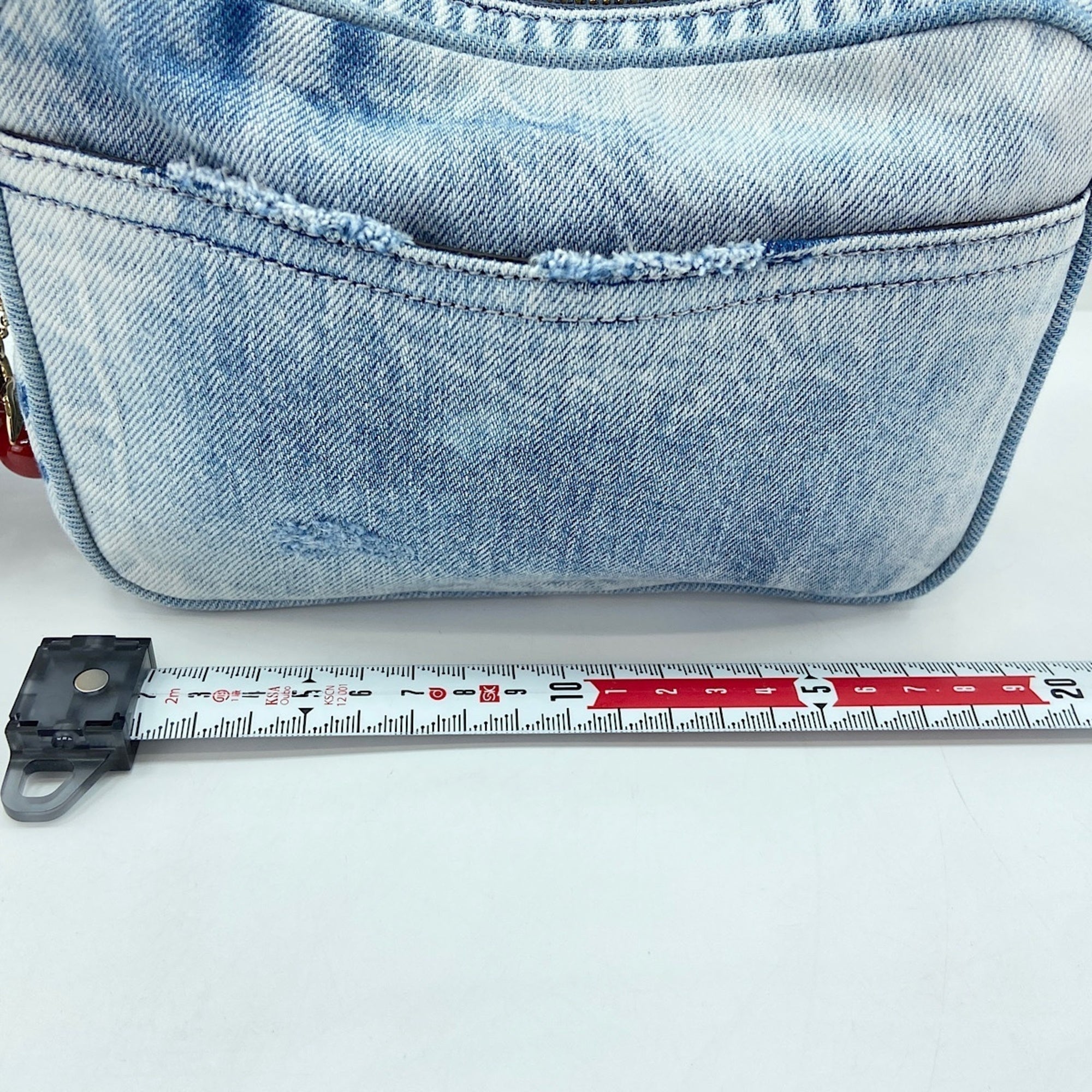 Coach Blue Shoulder Bag (Pre-Owned)