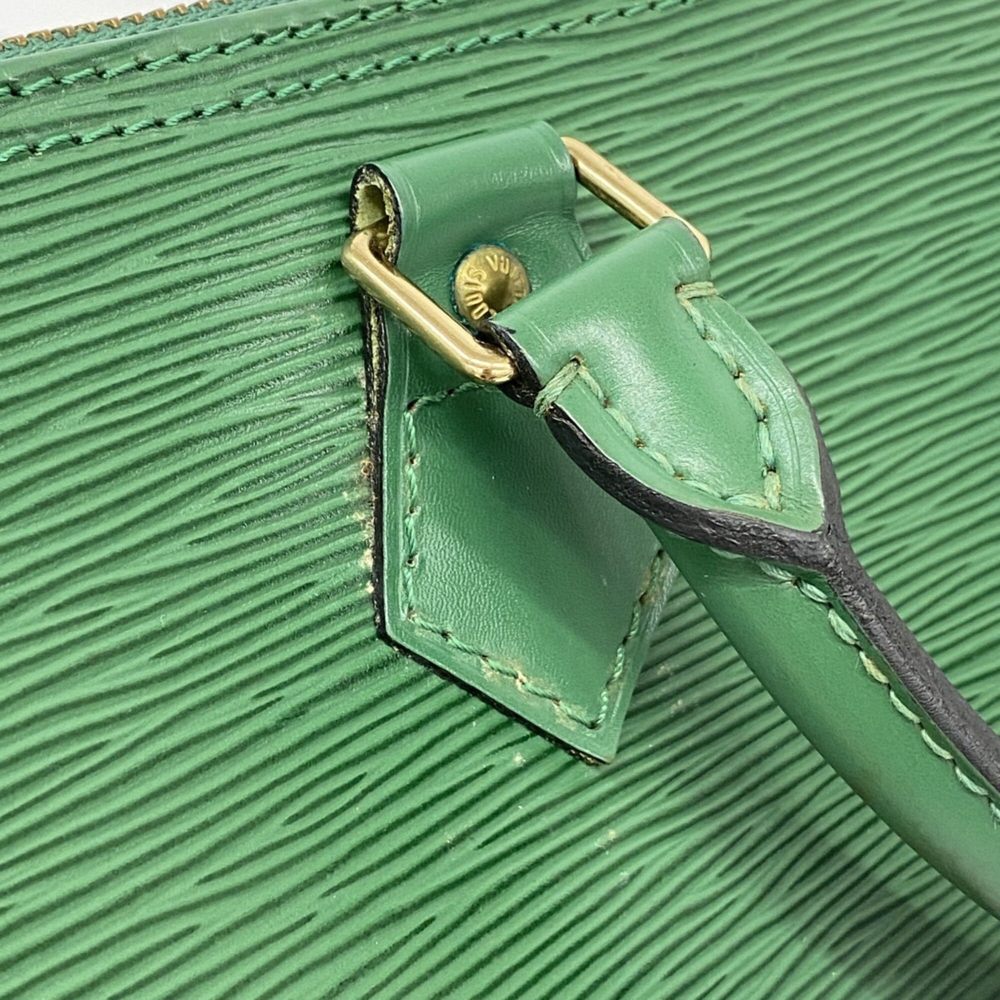 Louis Vuitton Borneo Green Handbag (Pre-Owned)