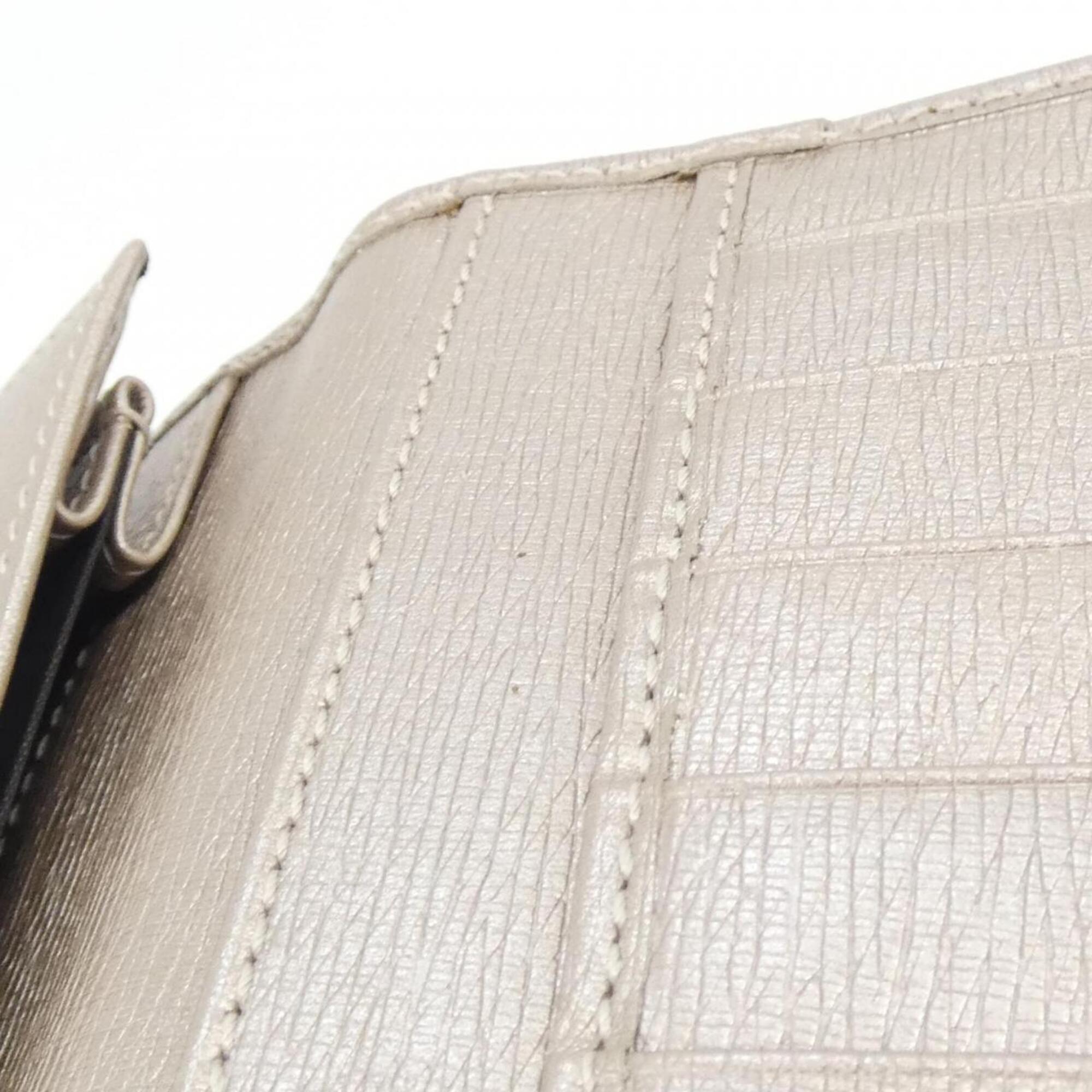 Gucci Beige Leather Long Wallet (Bi-Fold) (Pre-Owned)