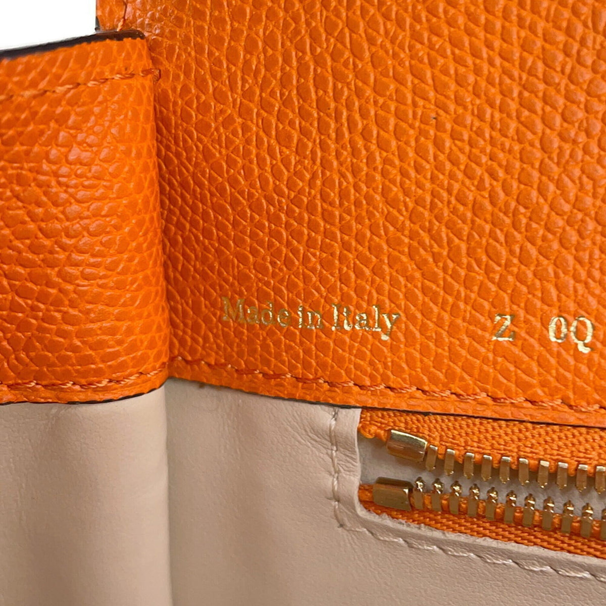 Valextra Orange Leather Handbag (Pre-Owned)