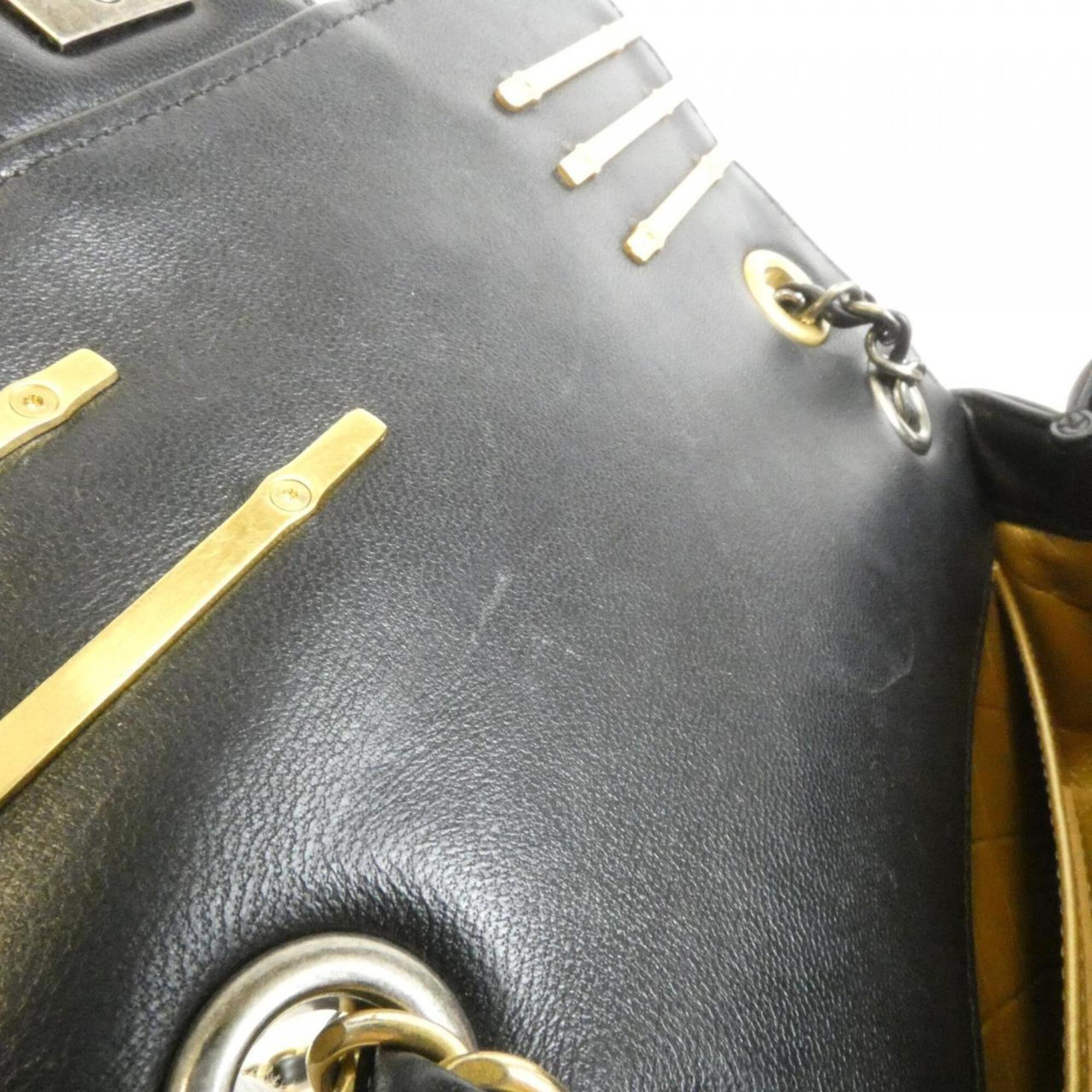 Chanel Black Leather Shoulder Bag (Pre-Owned)