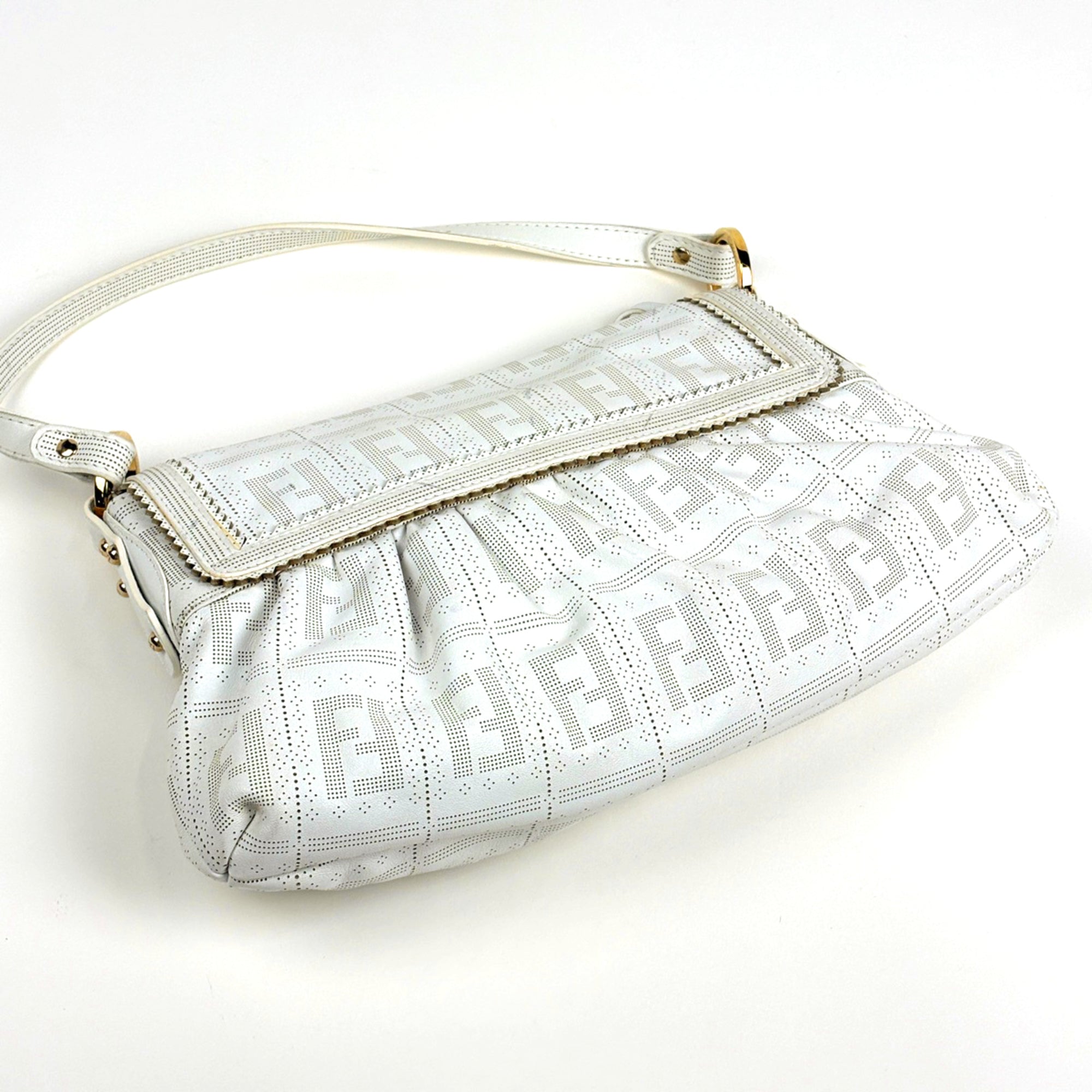 Fendi Zucca White Leather Shoulder Bag (Pre-Owned)