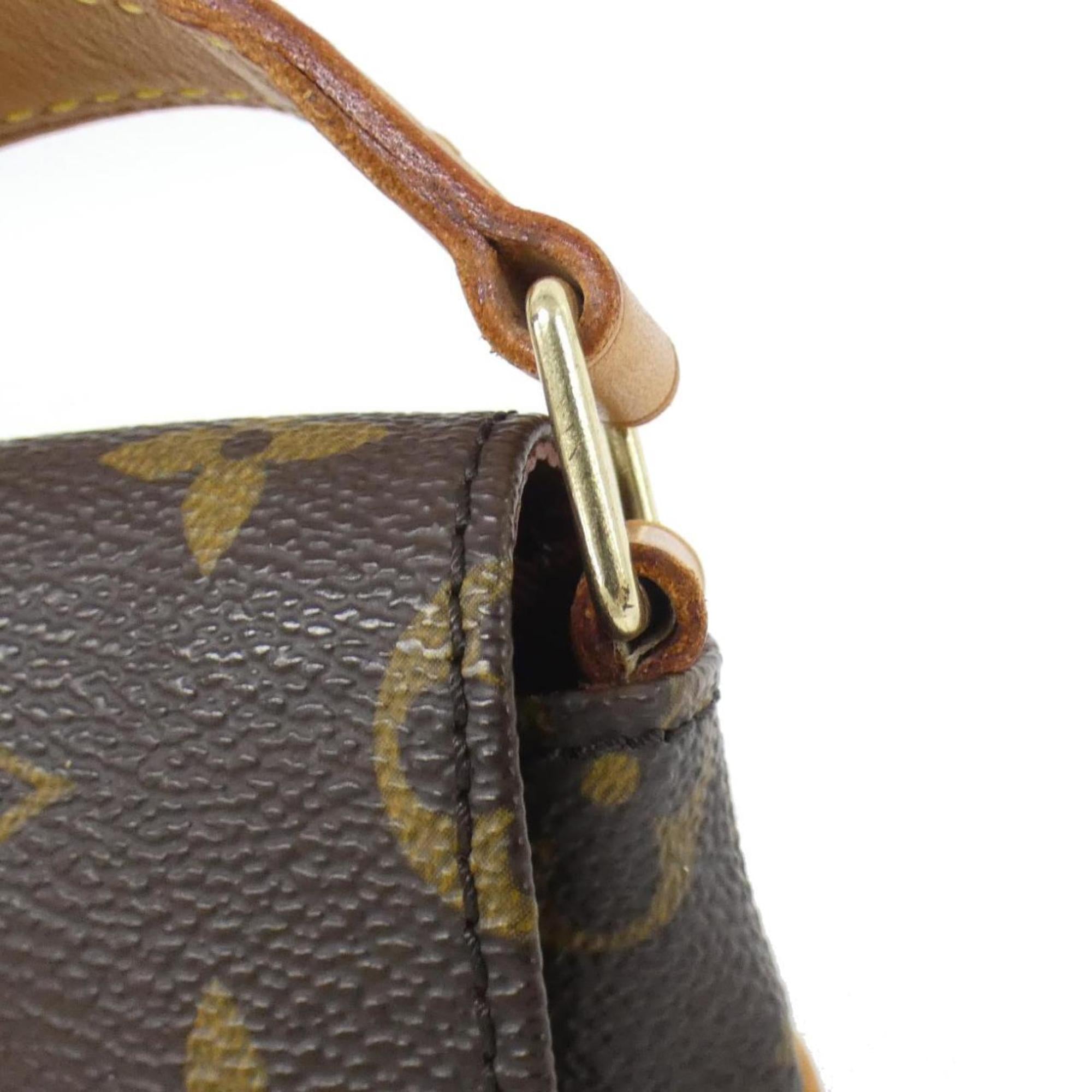 Louis Vuitton Marron Coated Canvas Shoulder Bag (Pre-Owned)