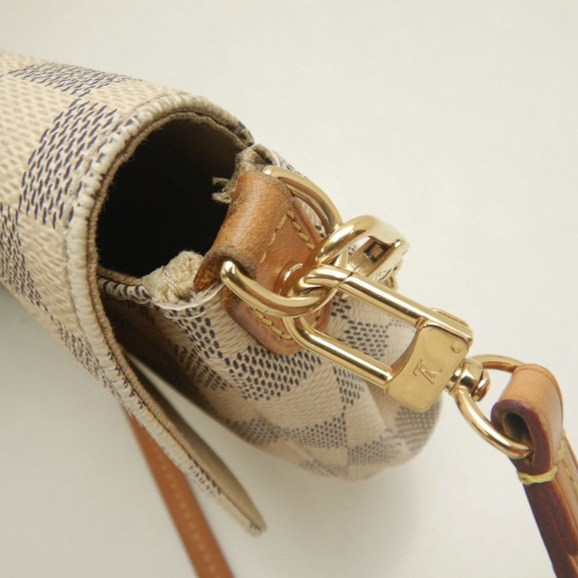Louis Vuitton Damier Azur Azur Coated Canvas Shoulder Bag (Pre-Owned)