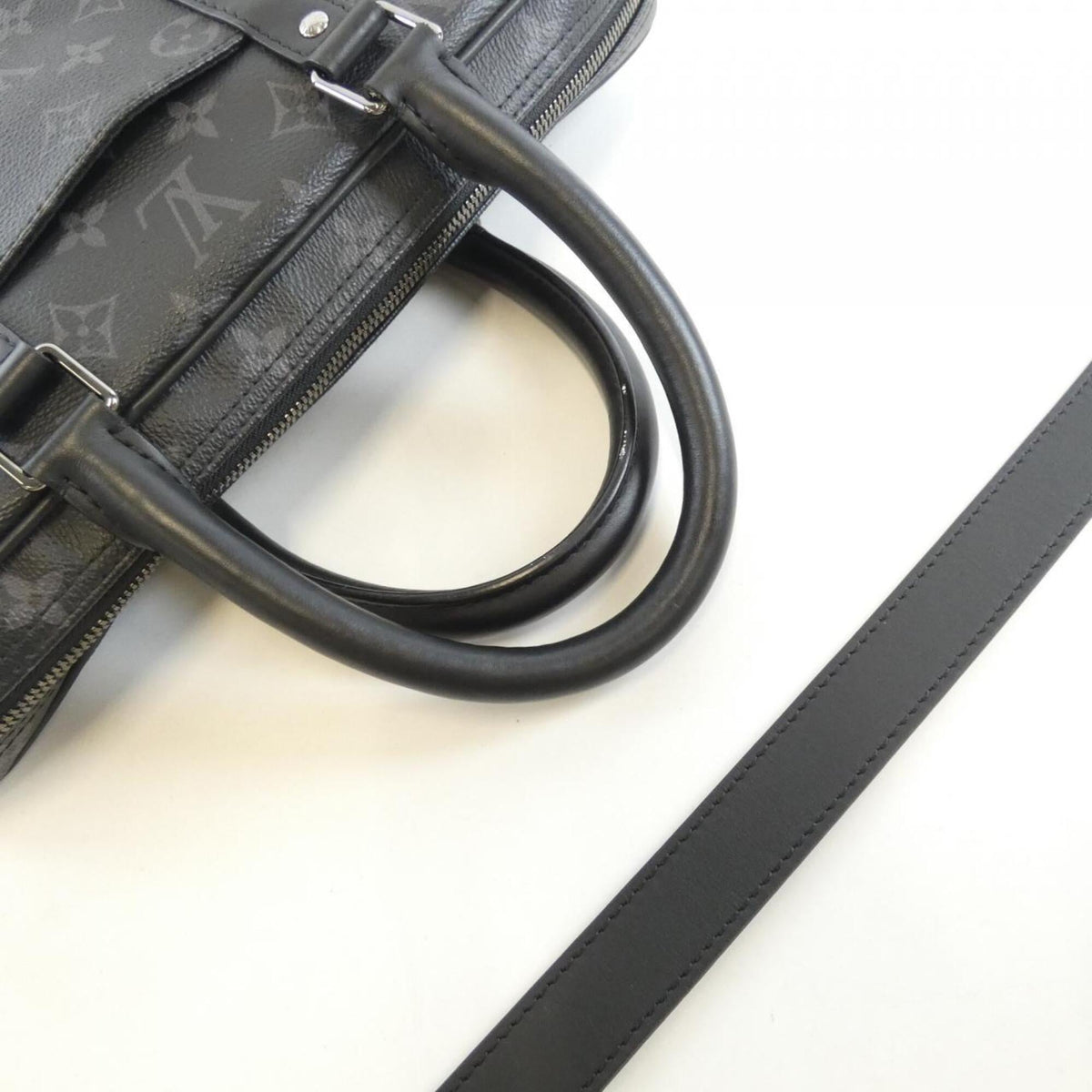 Louis Vuitton Black Coated Canvas Handbag (Pre-Owned)