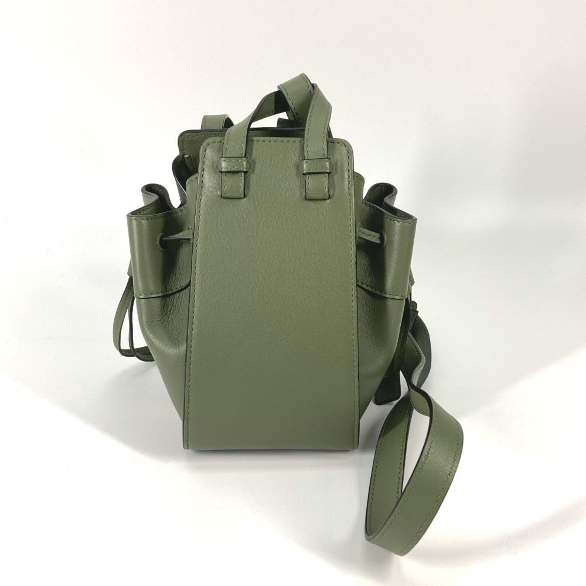 Loewe Khaki Leather Handbag Shoulder Bag (Pre-Owned)