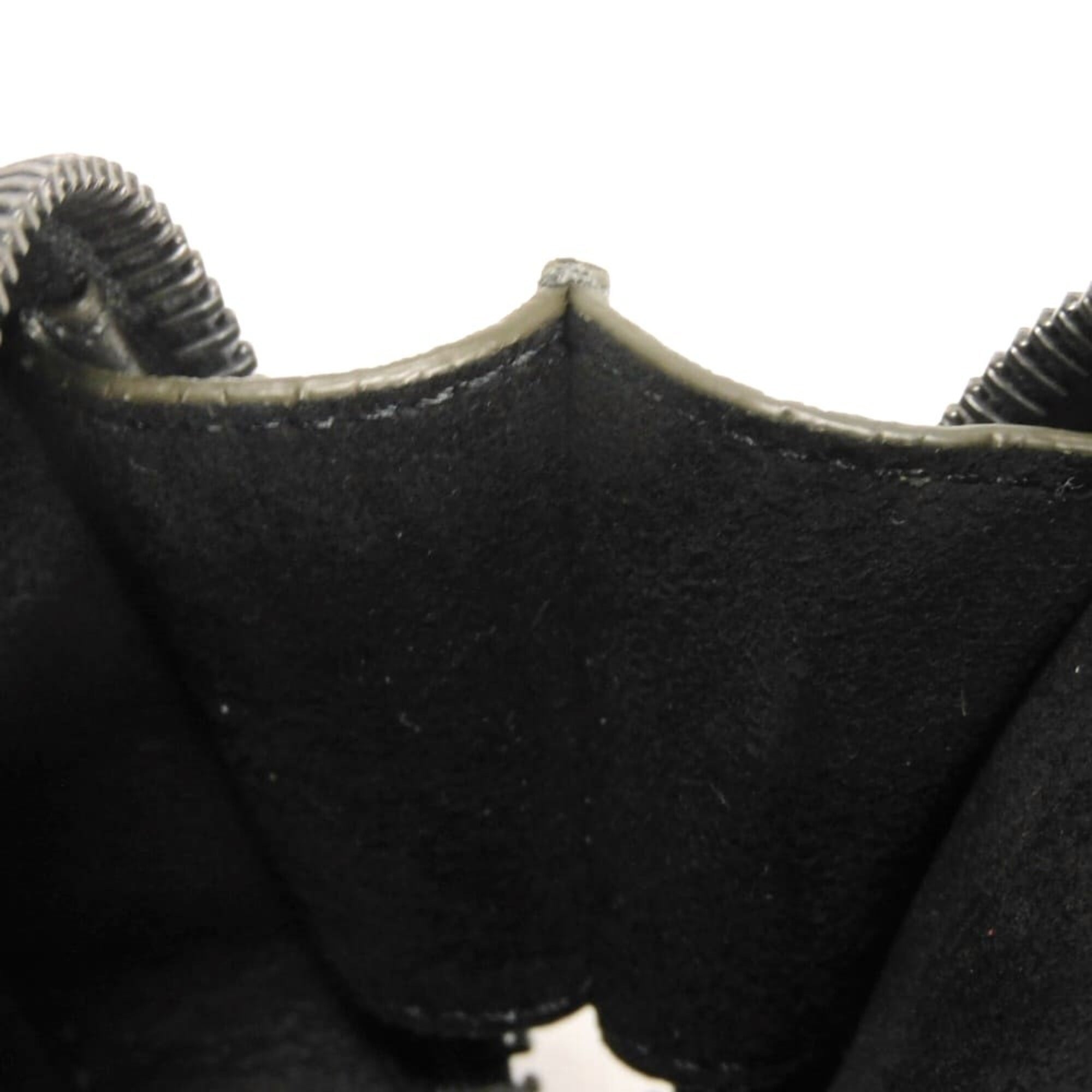 Fendi Gunmetal Shoulder Bag (Pre-Owned)