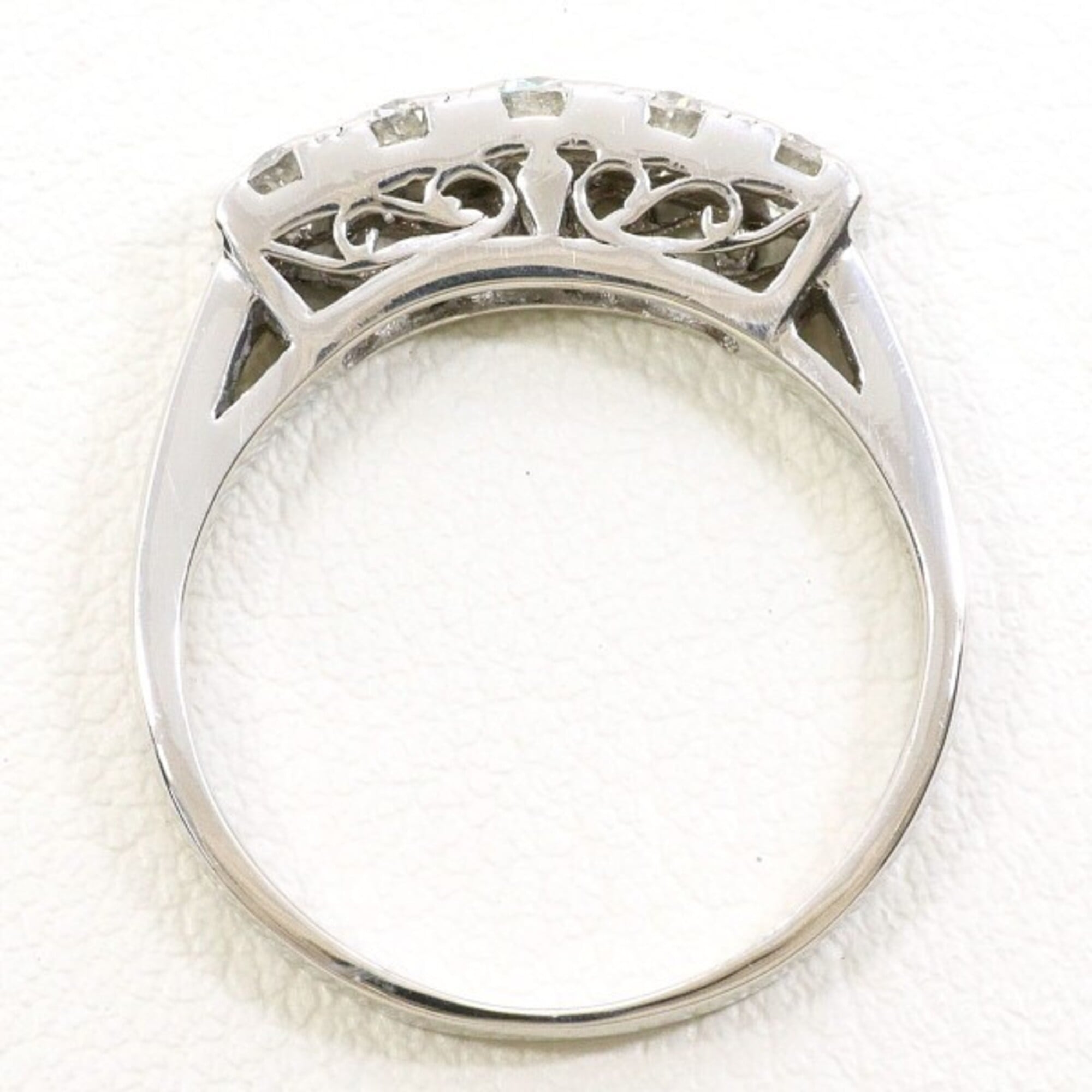 Unbranded Platinum Platinum 900 Band Ring (Pre-Owned)