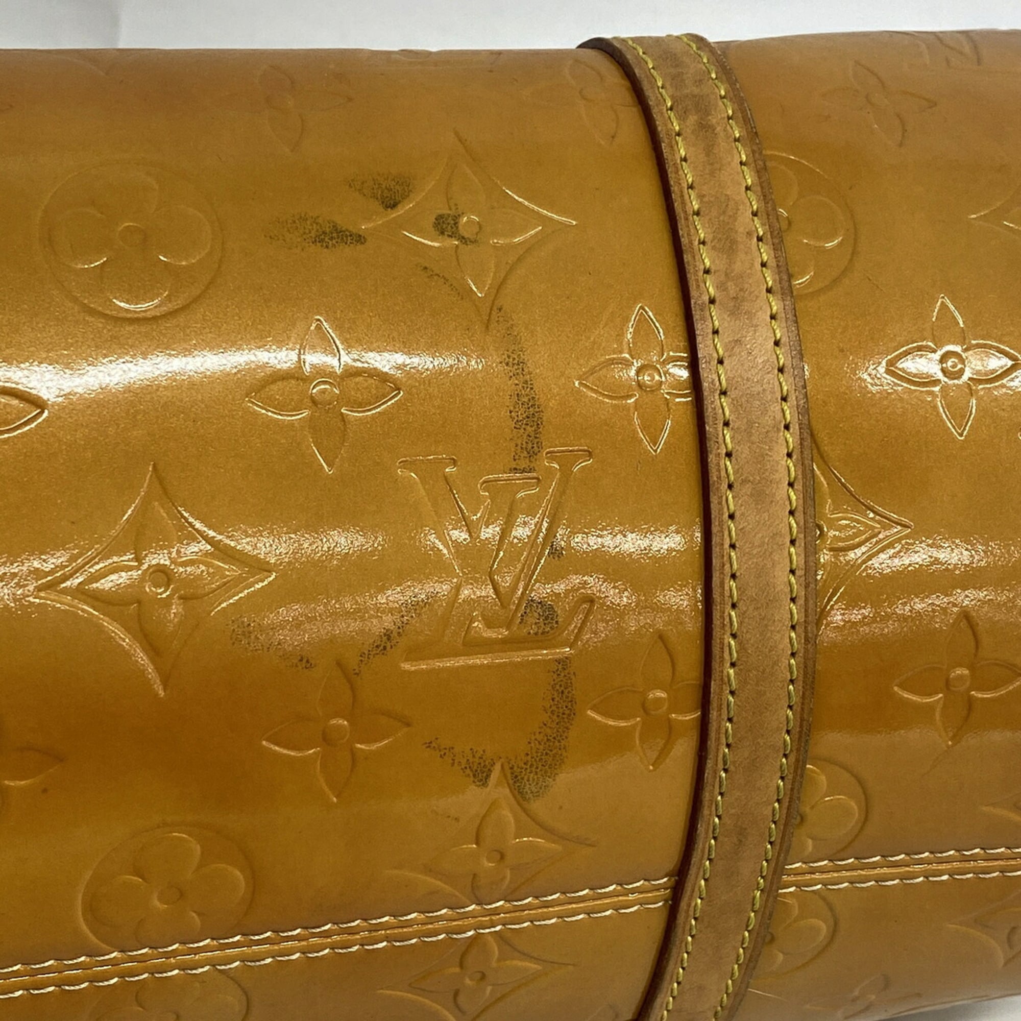 Louis Vuitton Beige Handbag (Pre-Owned)