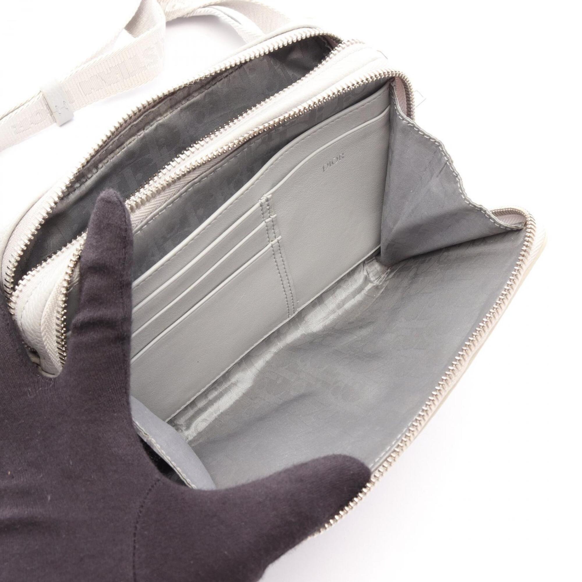 Christian Dior Gray Leather Handbag Shoulder Bag (Pre-Owned)