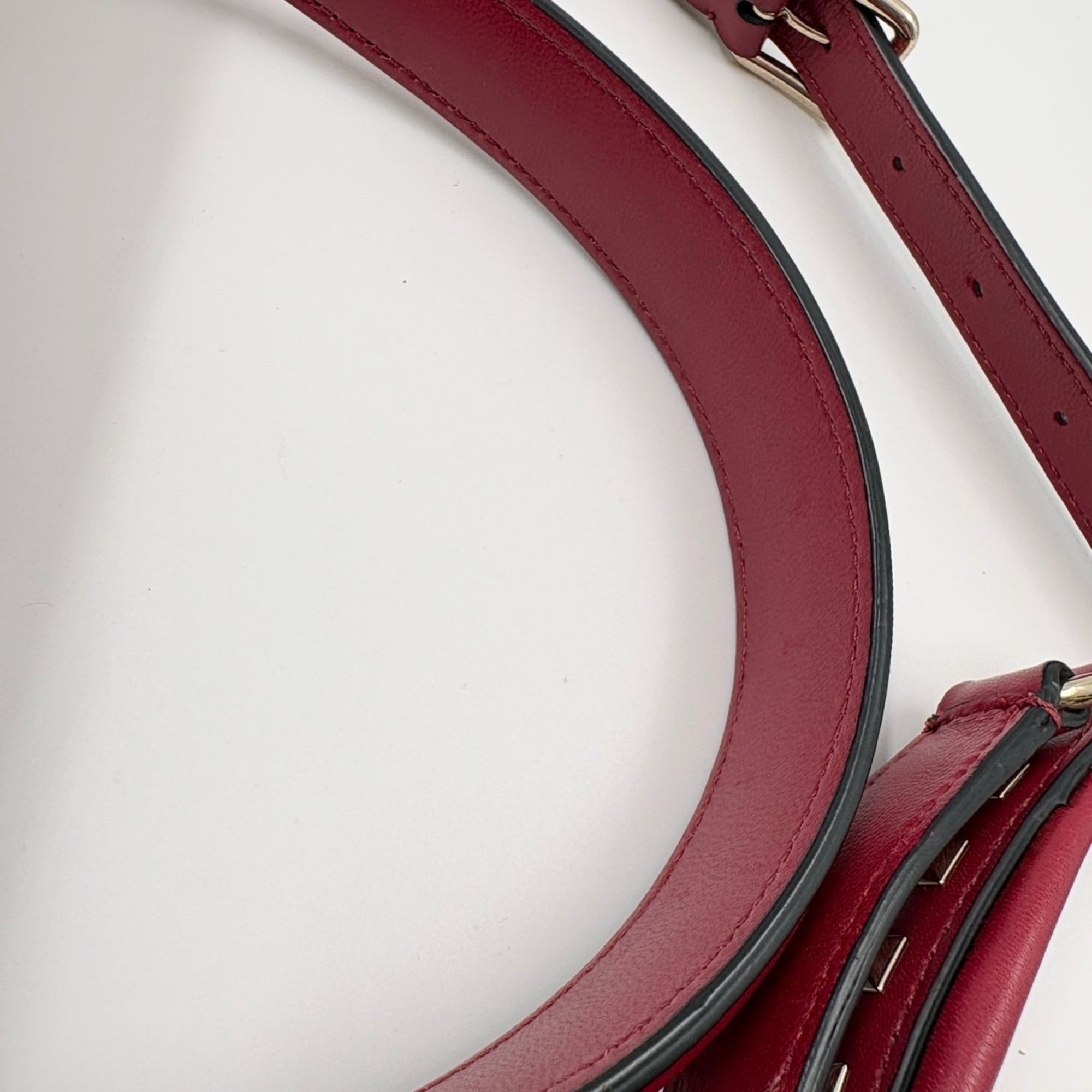 Valentino Red Color Handbag Shoulder Bag (Pre-Owned)