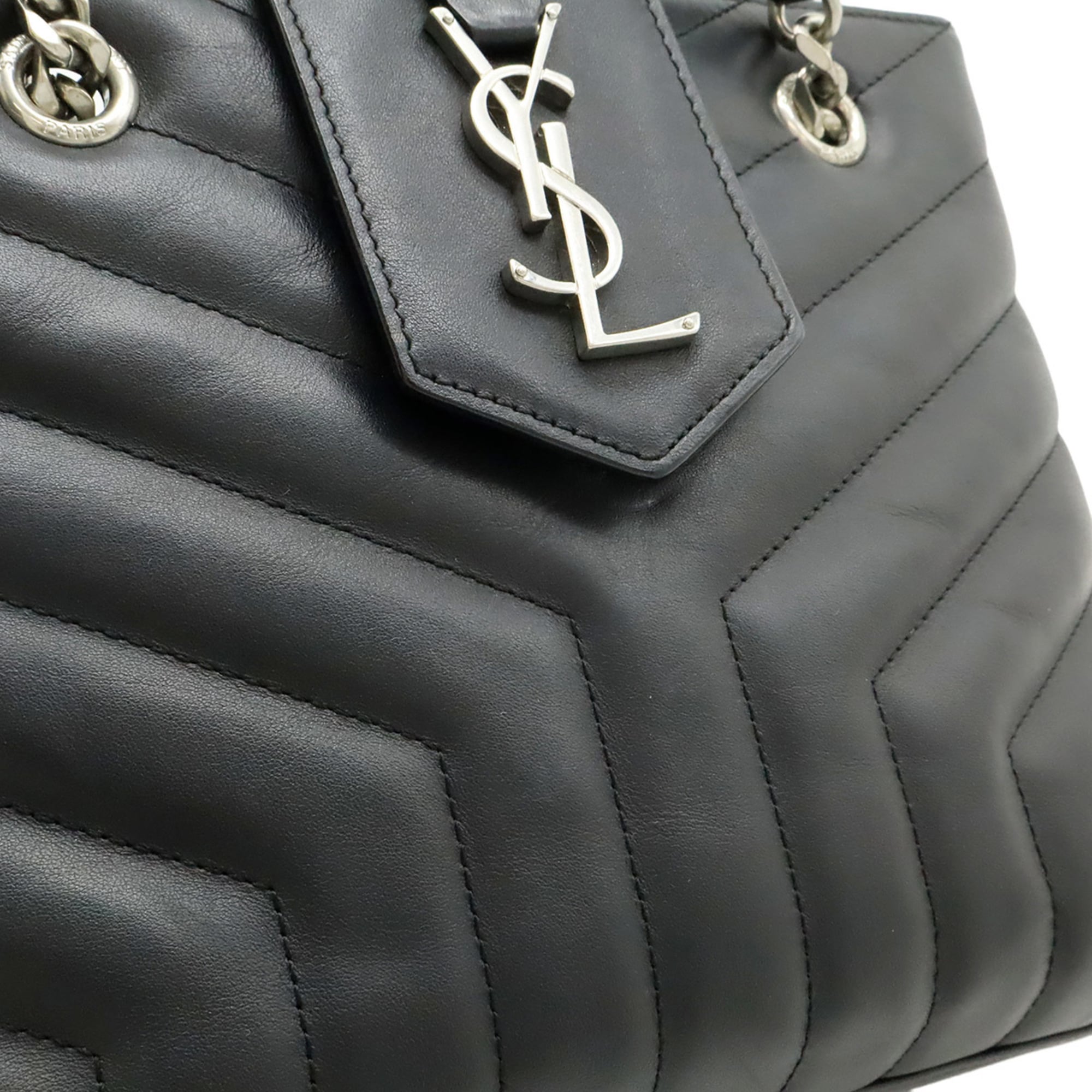 Yves Saint Laurent Black Quilting Shoulder Bag (Pre-Owned)