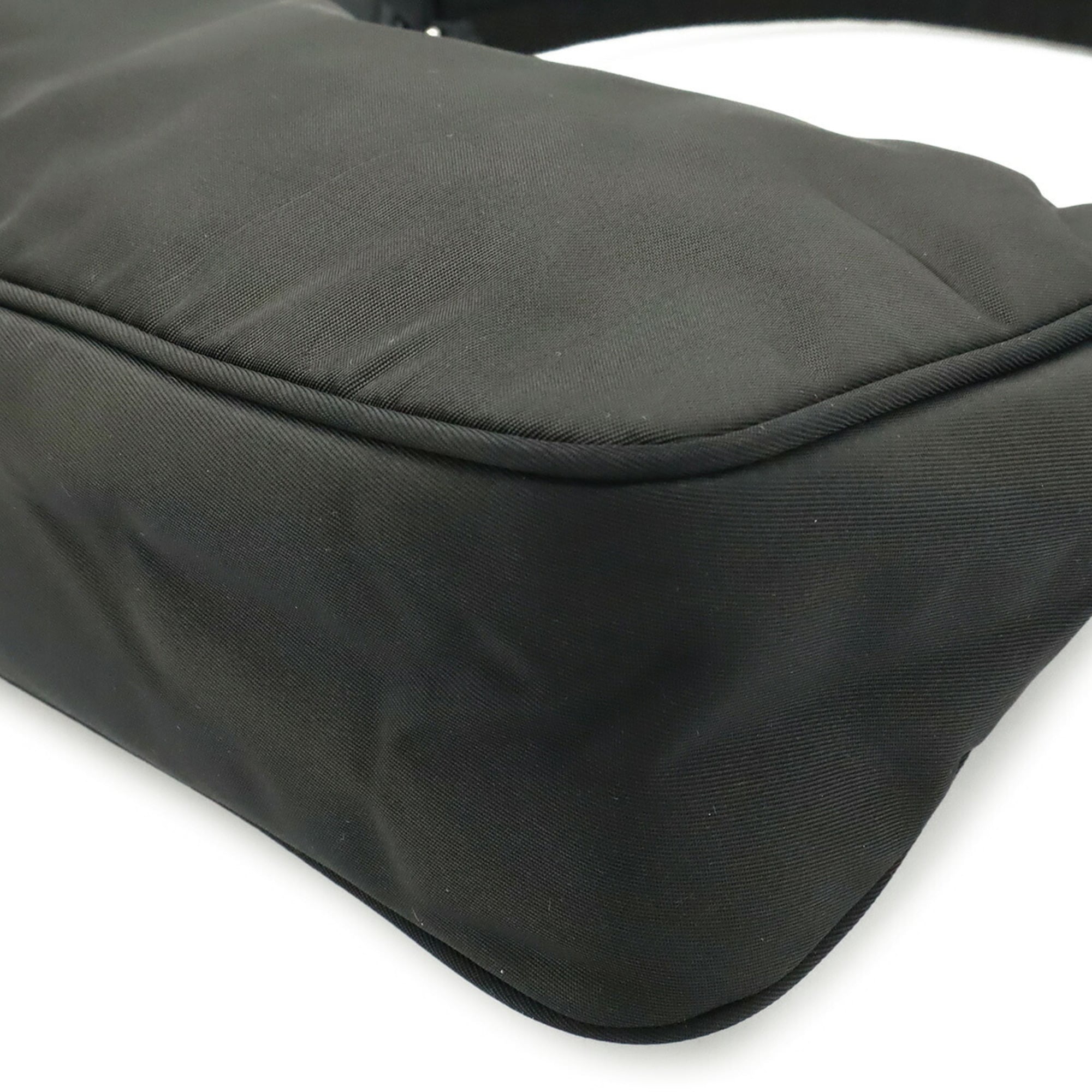 Prada Black Nero Nylon Handbag Pouch (Pre-Owned)