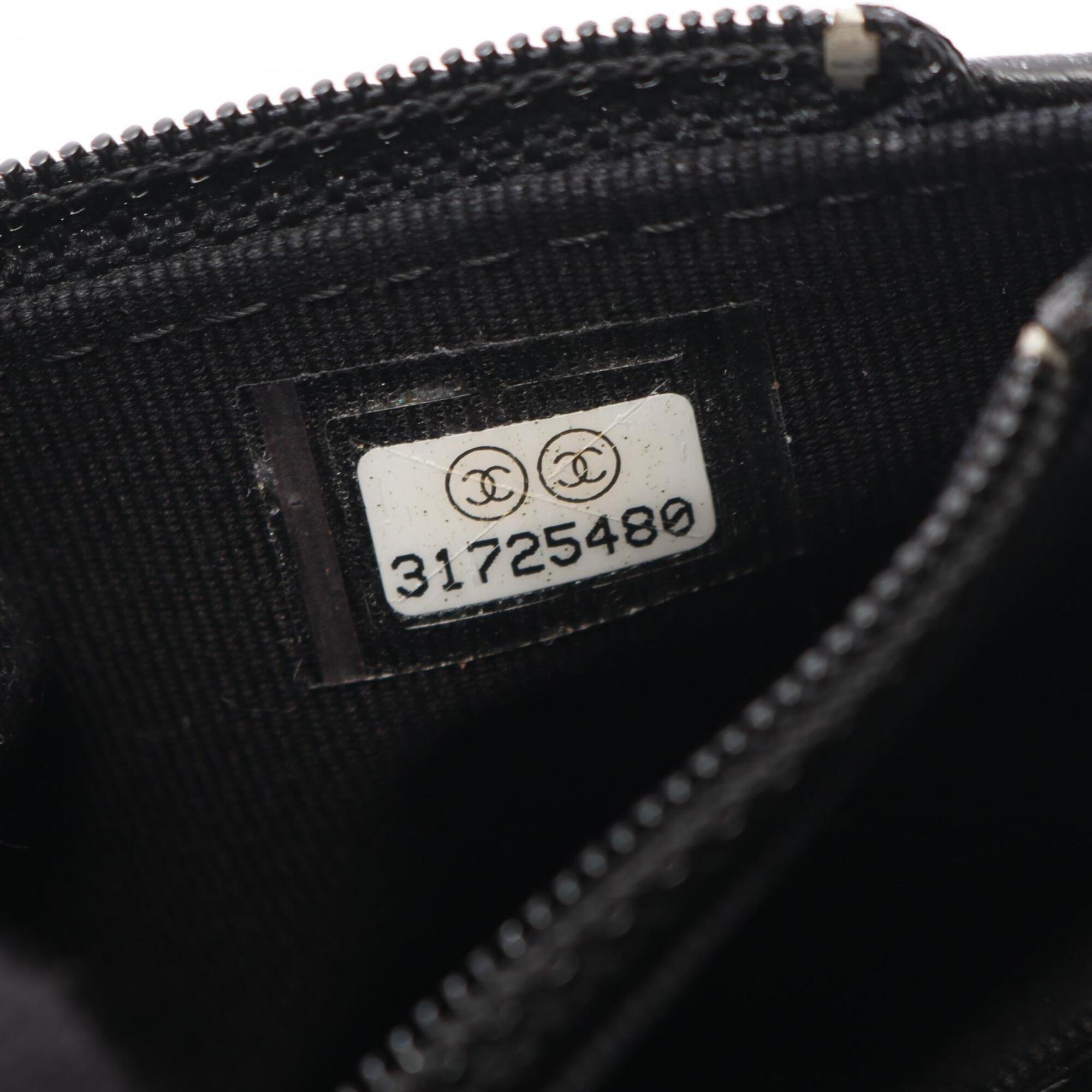 Chanel Black Leather Handbag Shoulder Bag (Pre-Owned)