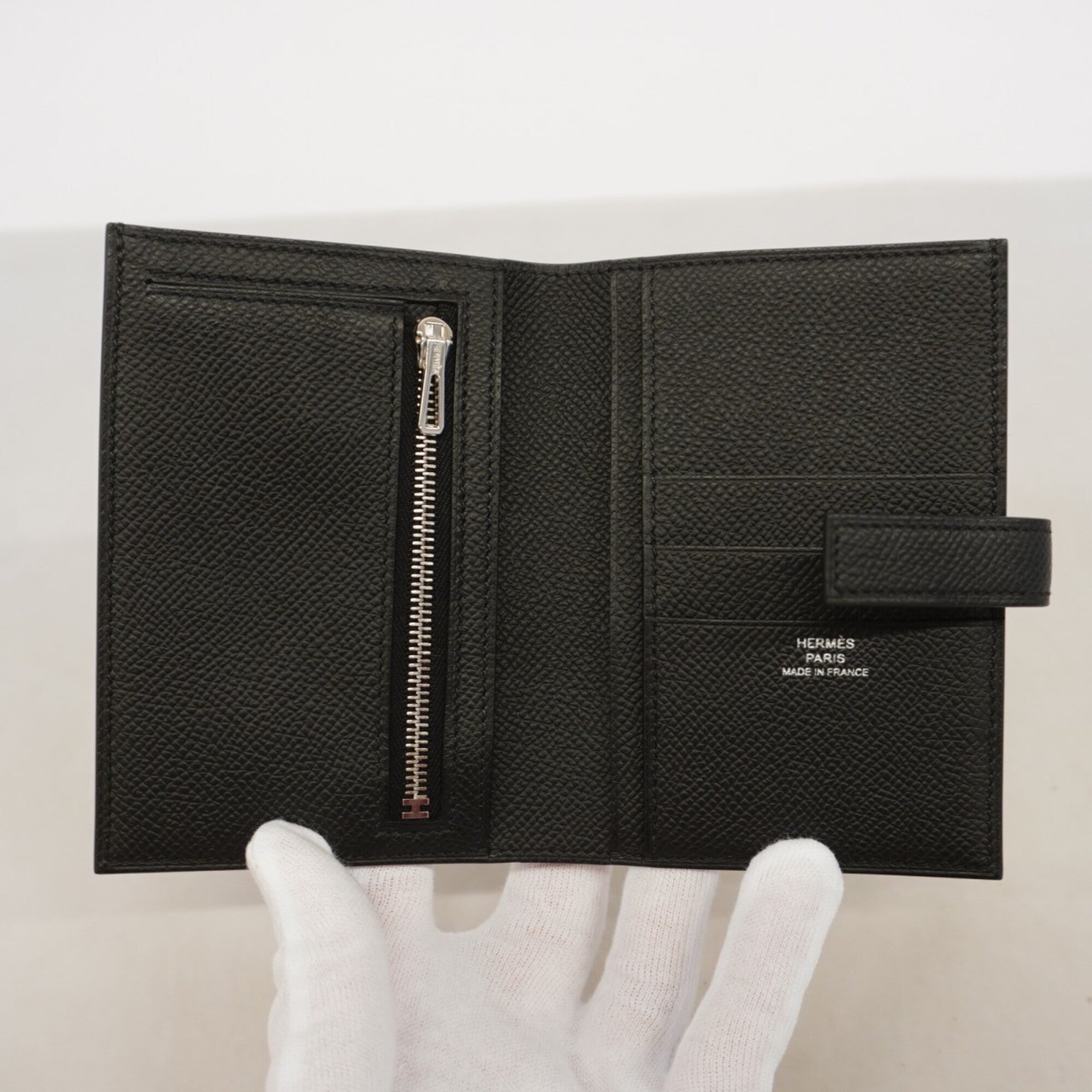 Hermes Black Leather Wallet (Bi-Fold) (Pre-Owned)