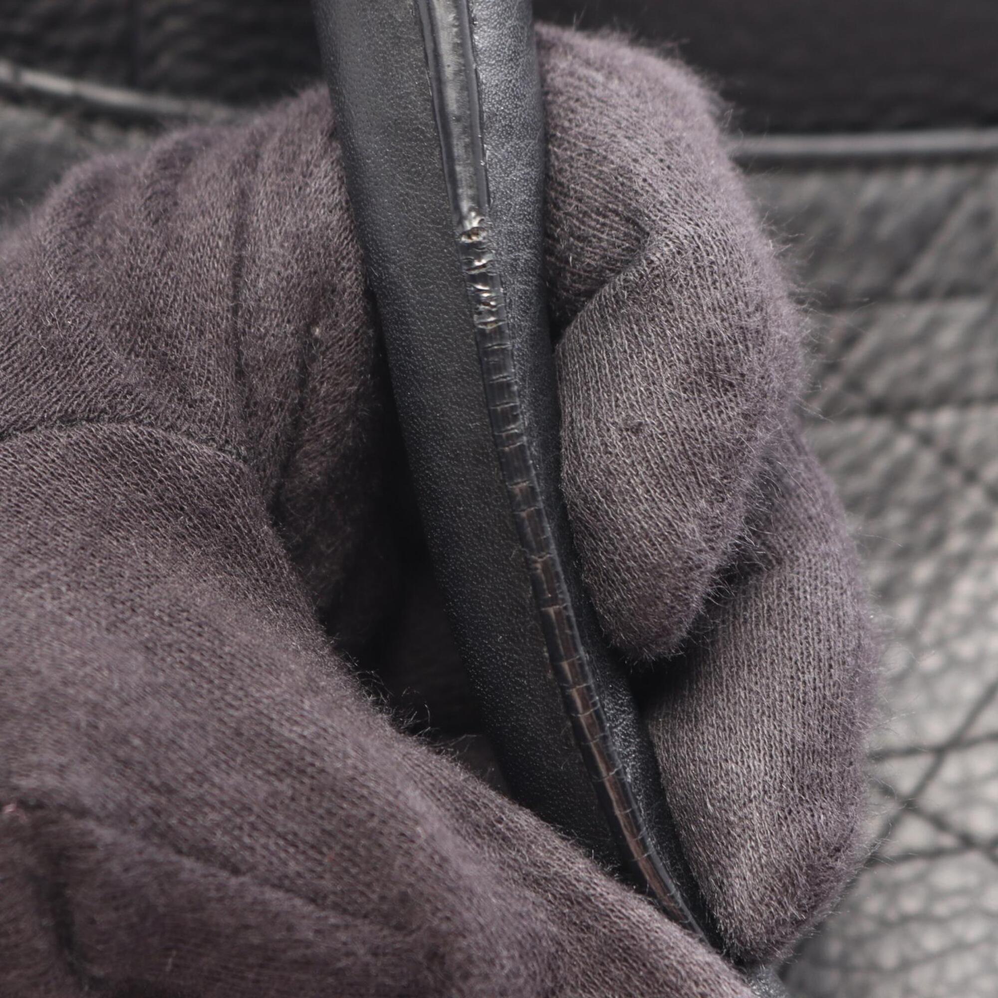 Christian Dior Black Leather Handbag Tote Bag (Pre-Owned)