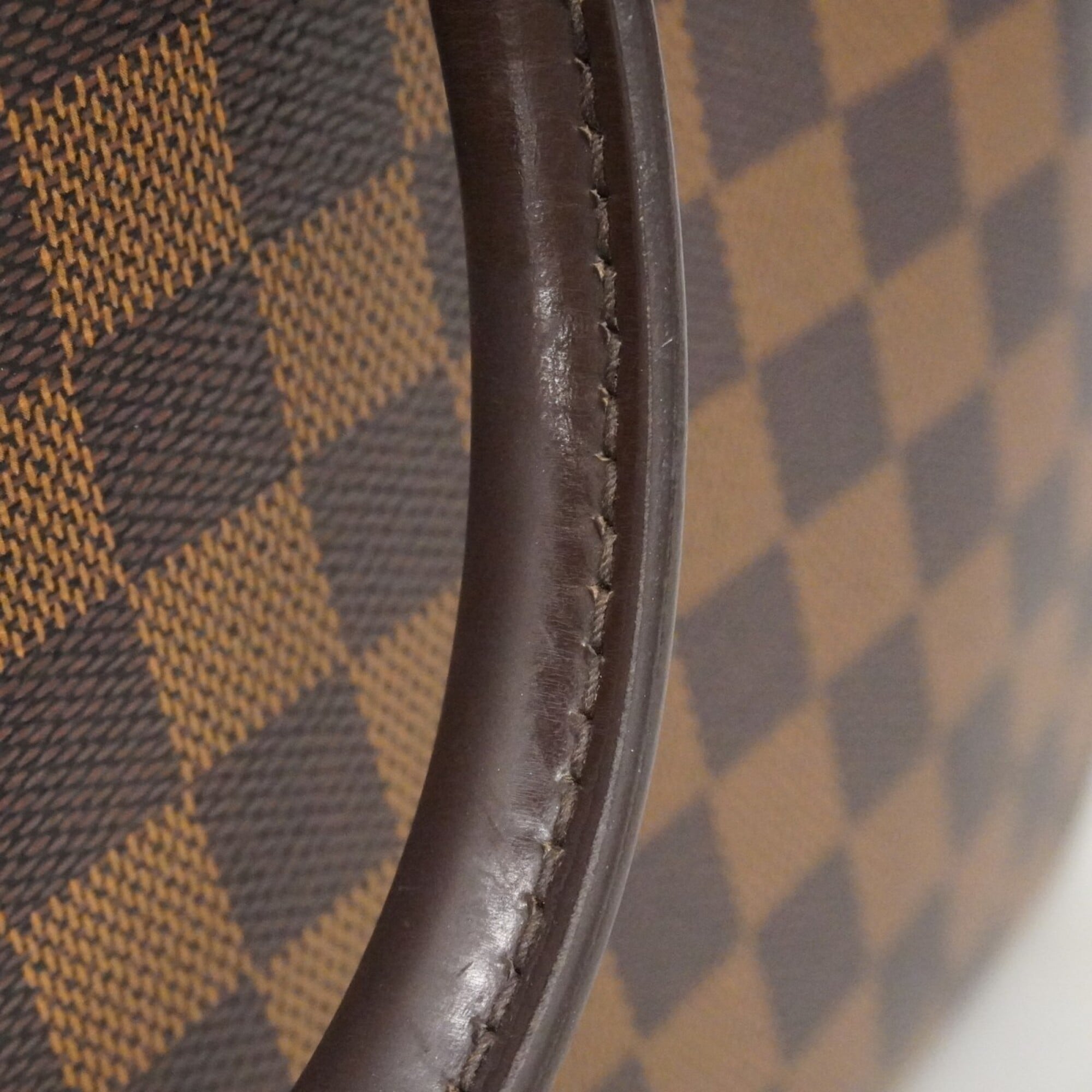 Louis Vuitton Ebene Handbag (Pre-Owned)