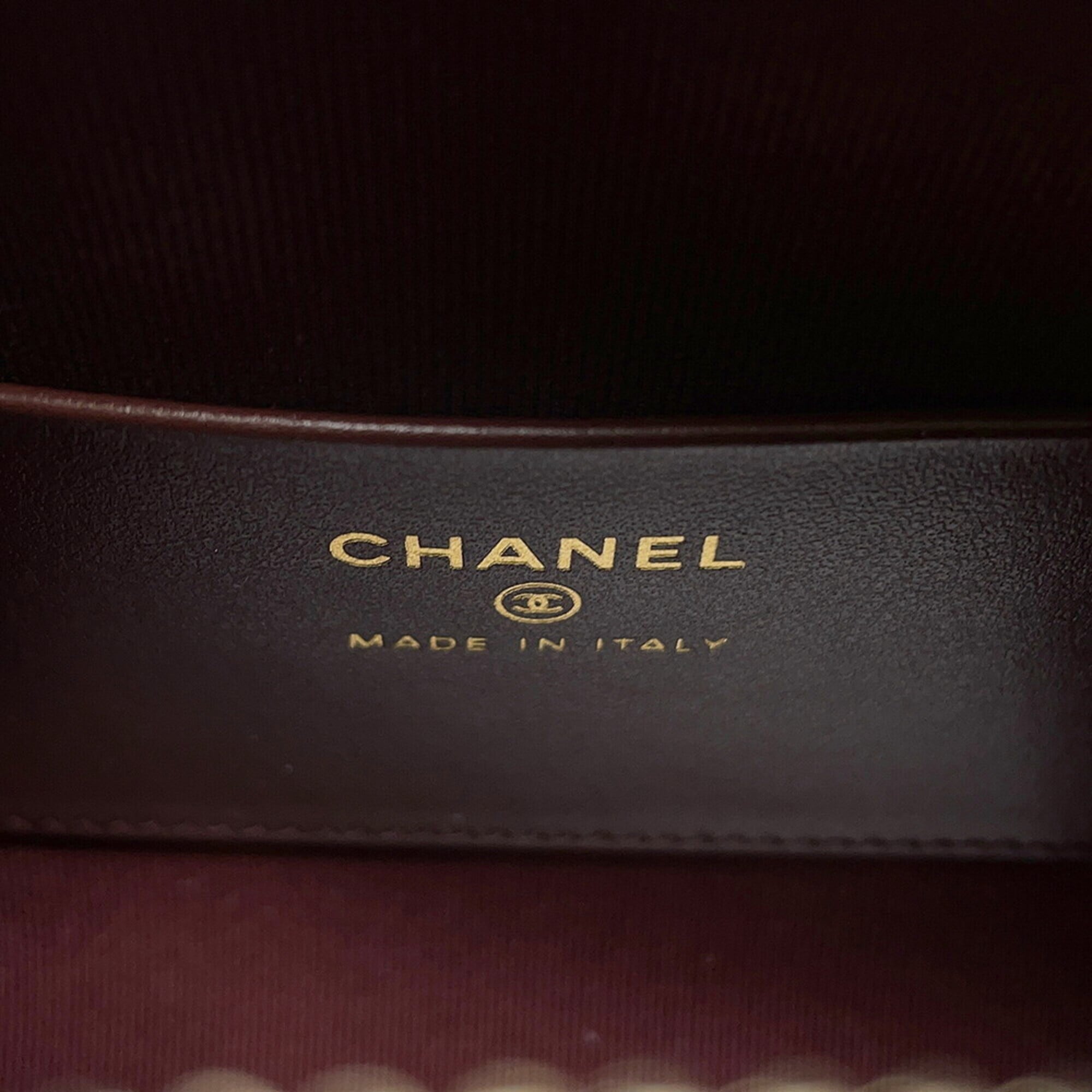 Chanel Black Grained Calfskin Handbag Shoulder Bag (Pre-Owned)