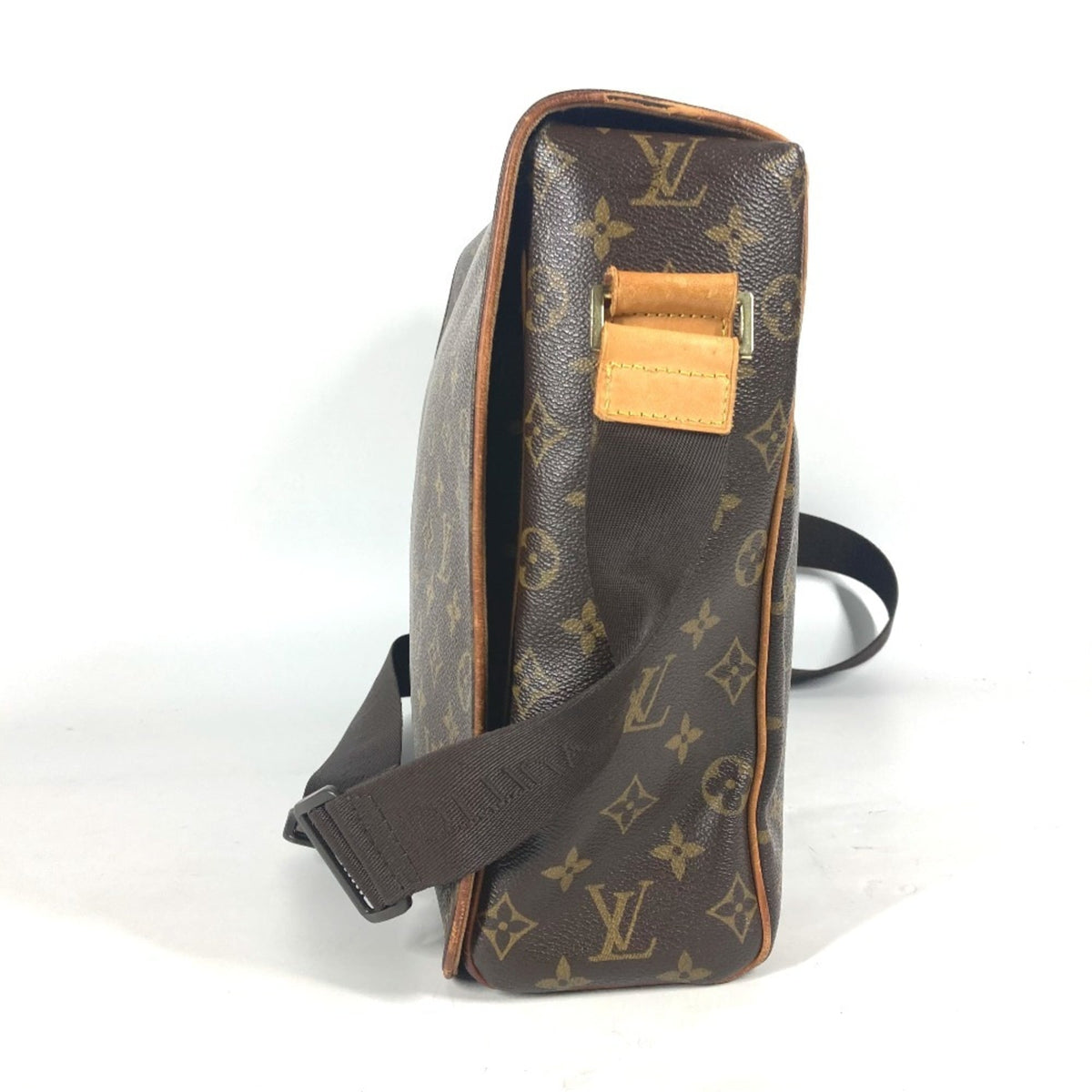 Louis Vuitton Brown Monogram Monogram Messenger Bag Shoulder Bag (Pre-Owned)