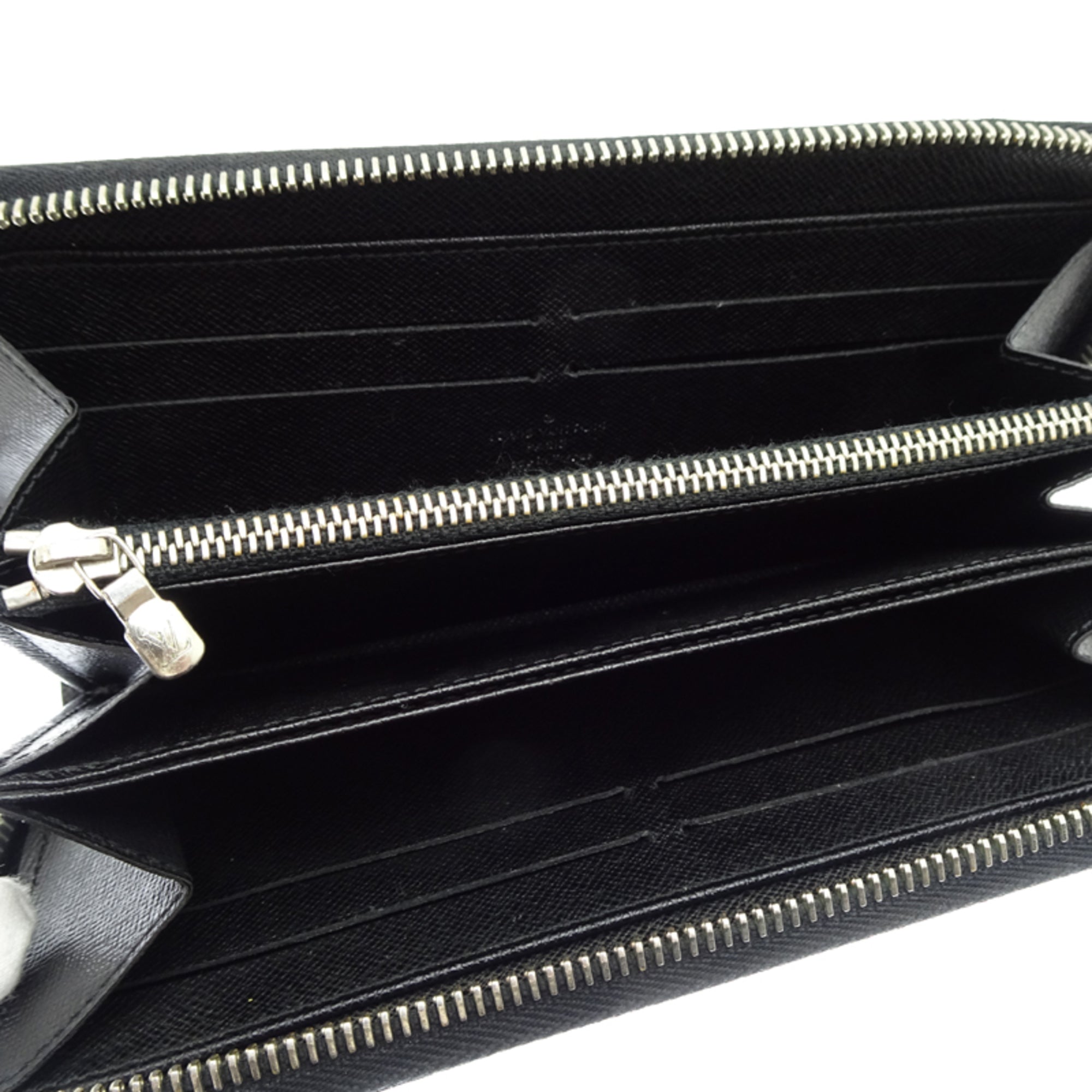 Louis Vuitton Black Noir Epi Leather Long Wallet (Bi-Fold) (Pre-Owned)
