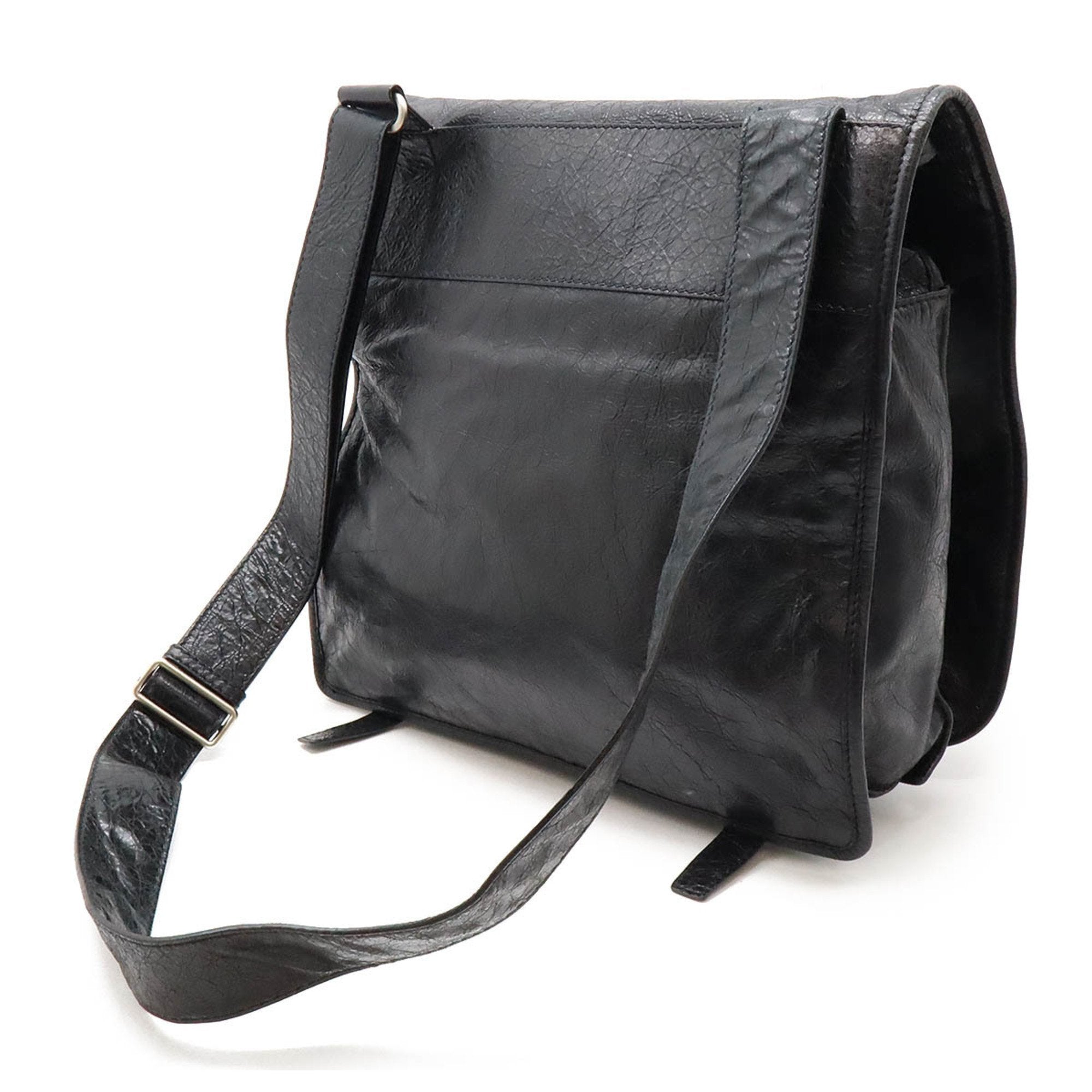 Balenciaga Black Leather Shoulder Bag (Pre-Owned)