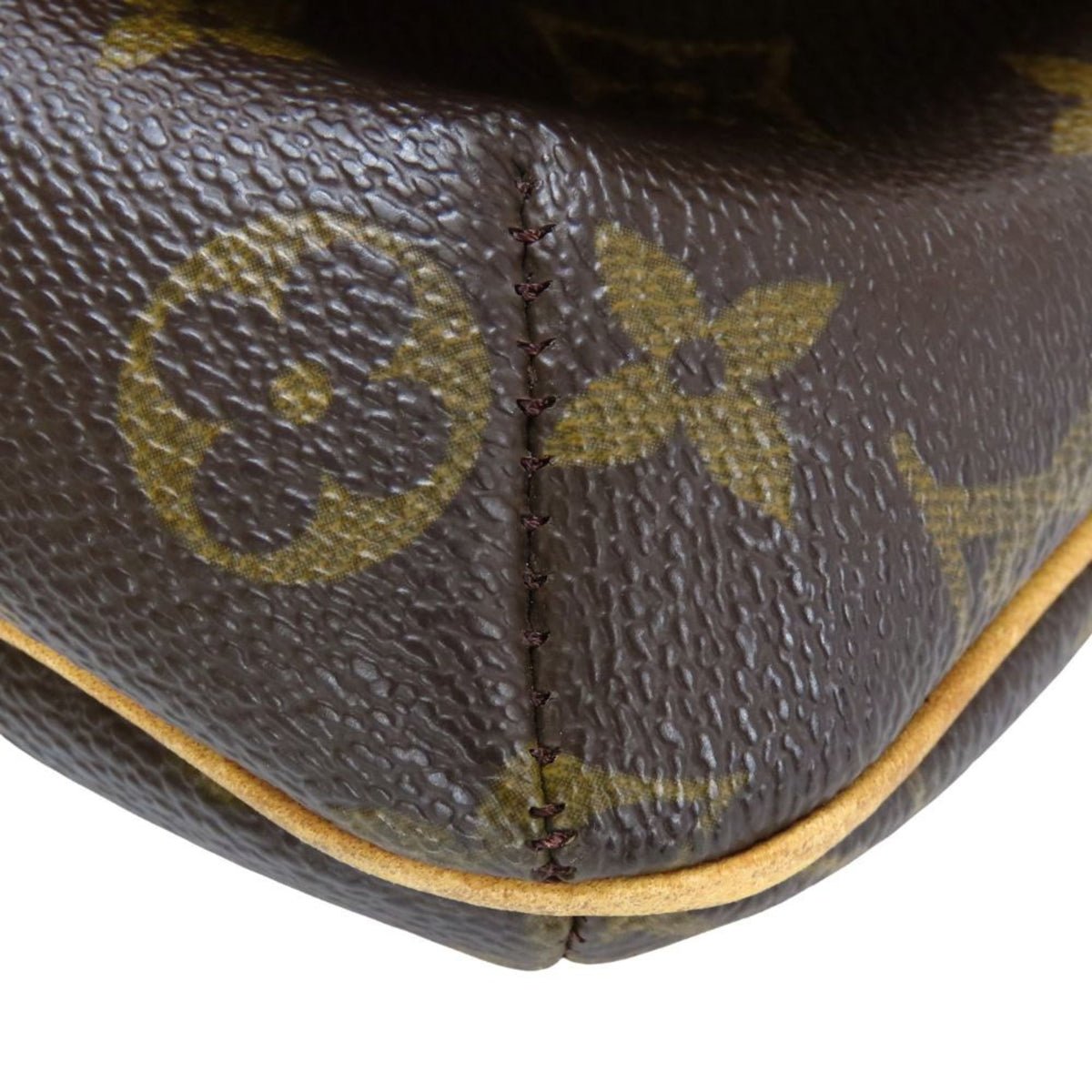 Louis Vuitton Monogram Brown Monogram Leather Shoulder Bag (Pre-Owned)