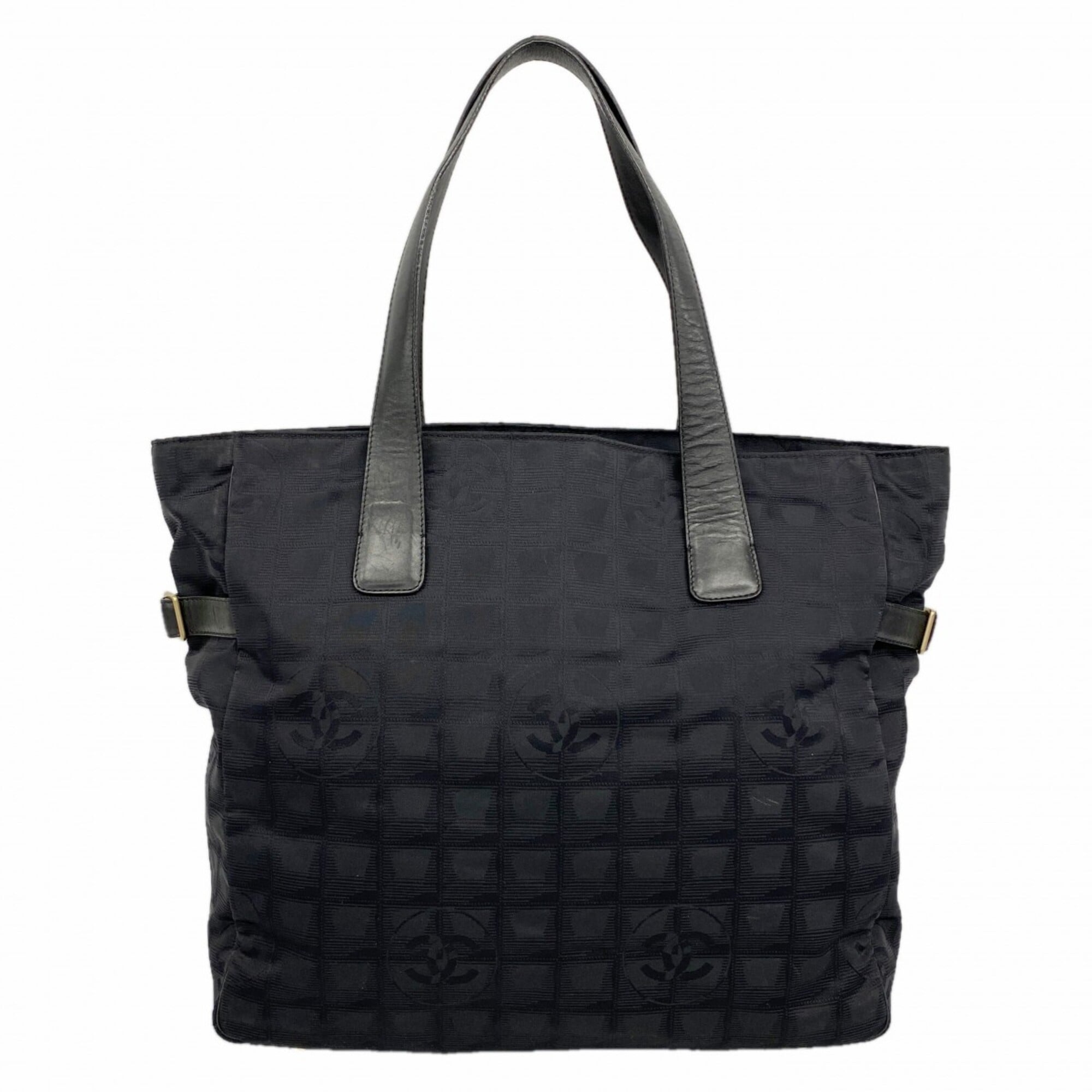 Chanel Black Nylon Tote Bag (Pre-Owned)