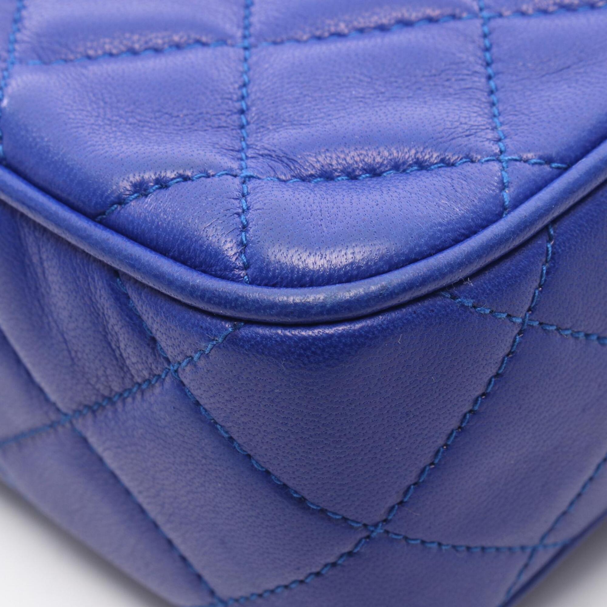 Chanel Blue Leather Handbag Shoulder Bag (Pre-Owned)
